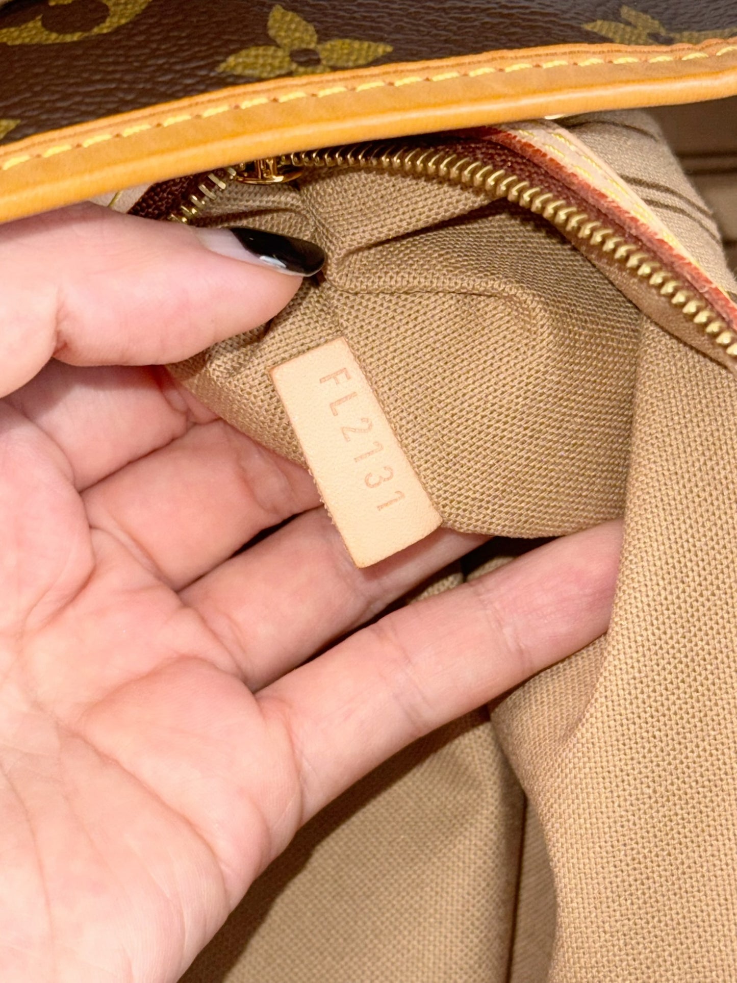 Louis Vuitton Vintage Delightful MM Tote Crossbody Bag