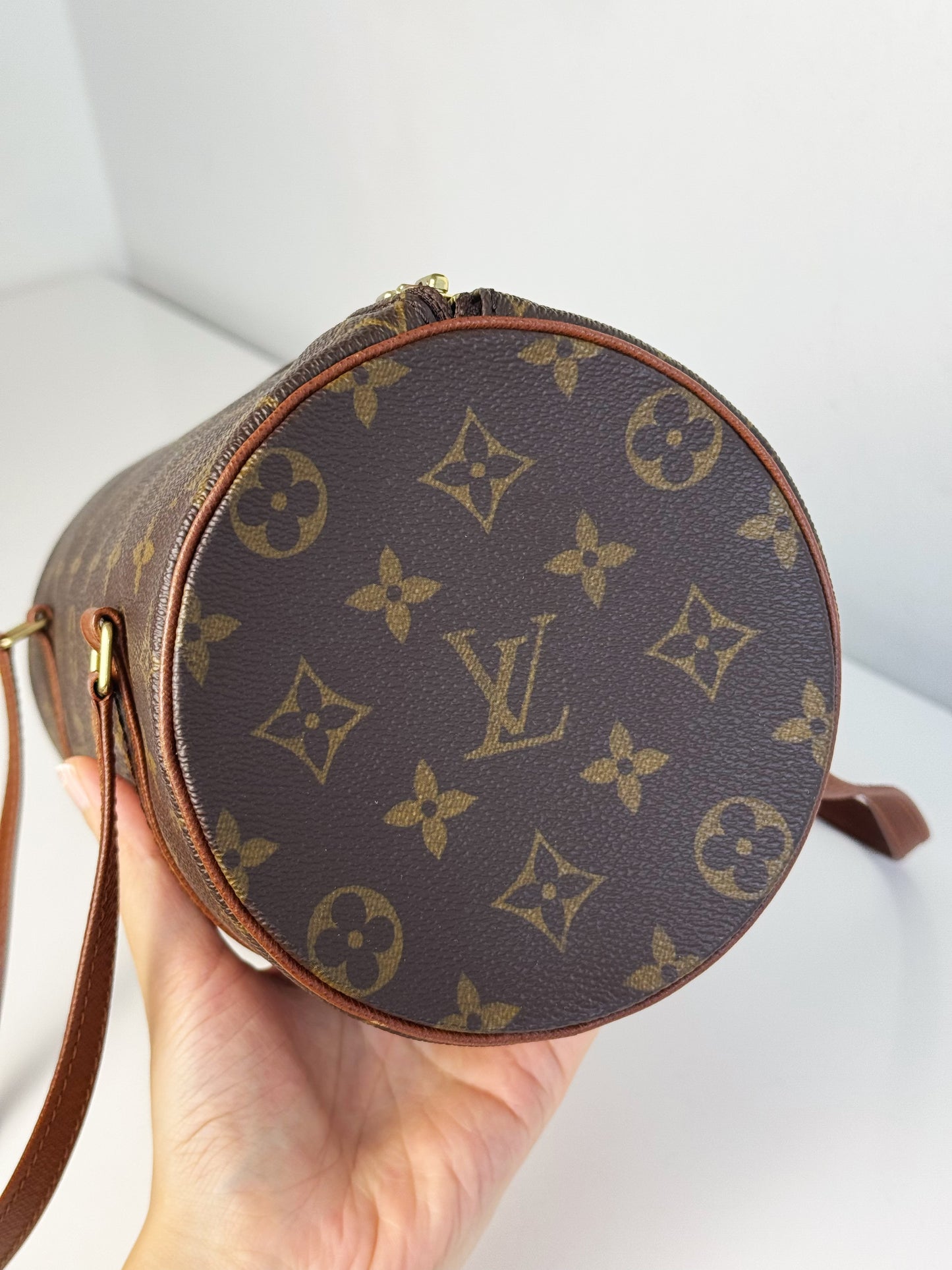 Louis Vuitton Vintage Papillon 26 Handbag Crossbody Bag