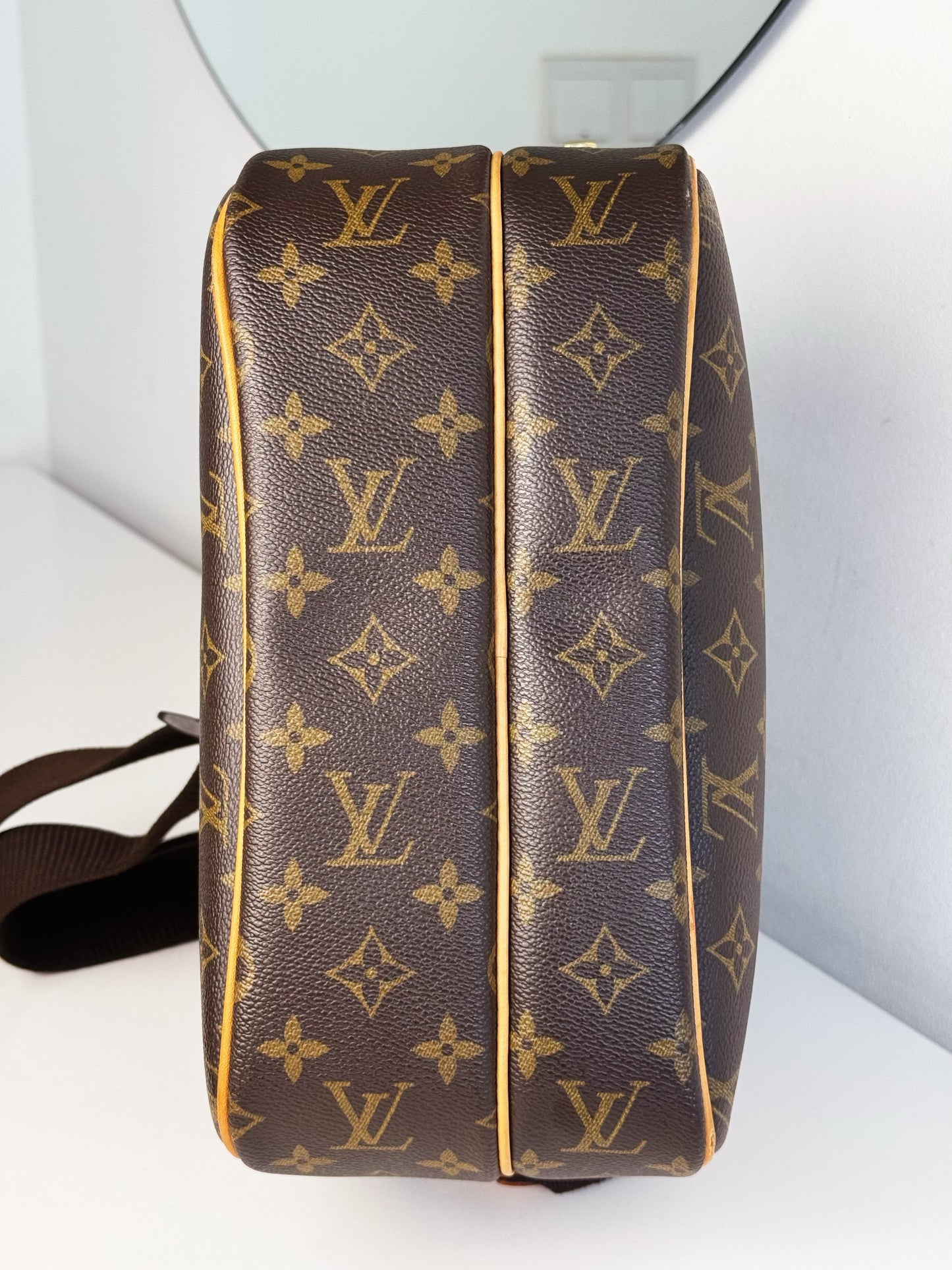 Louis Vuitton Vintage Reporter Shoulder Crossbody Bag