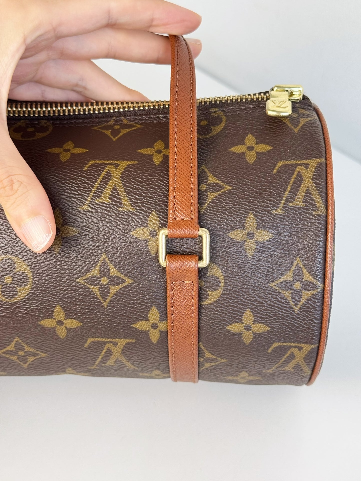 Louis Vuitton Vintage Papillon 26 Handbag Crossbody Bag