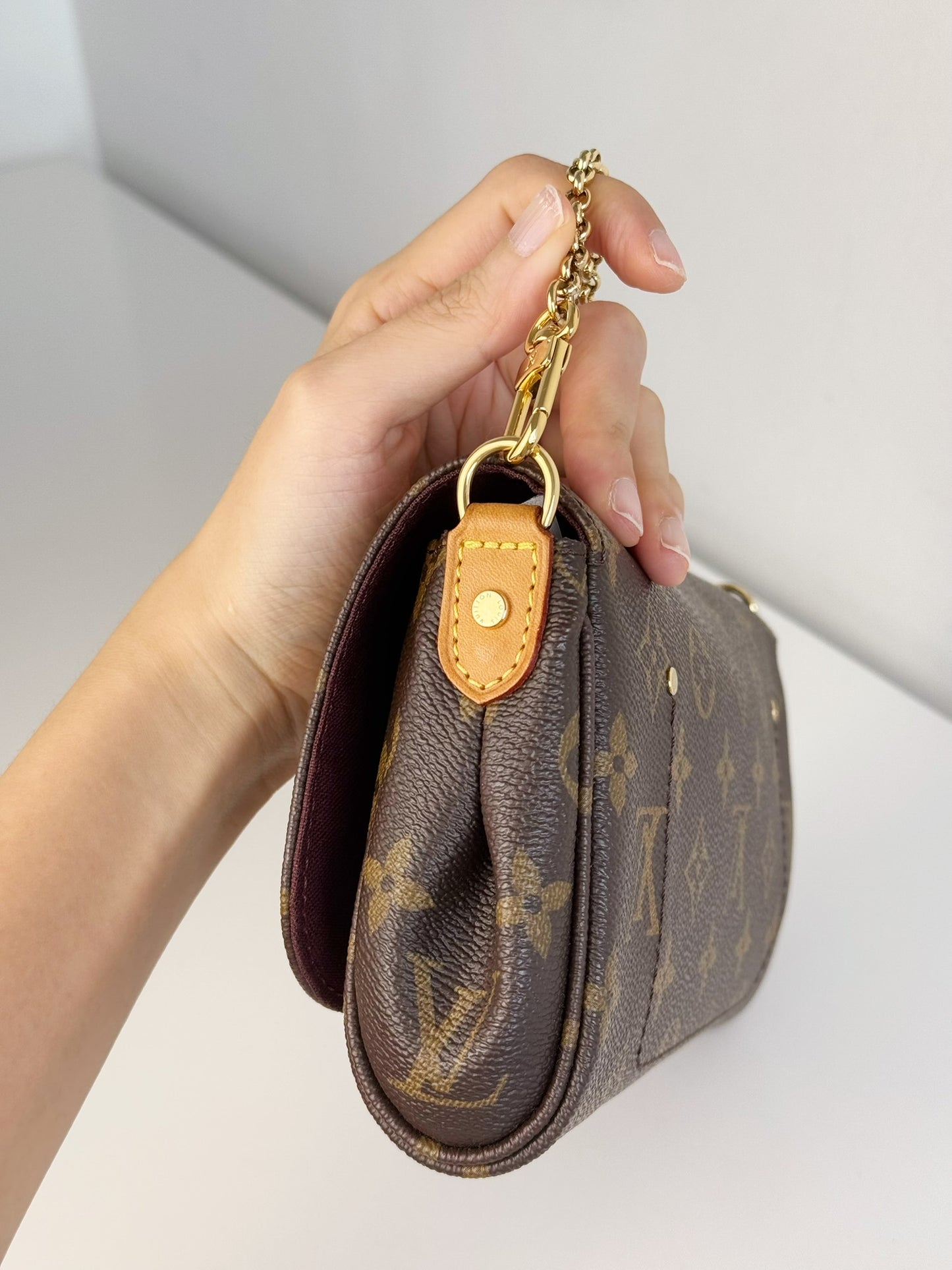 Louis Vuitton Vintage Favorite PM Shoulder Crossbody Bag