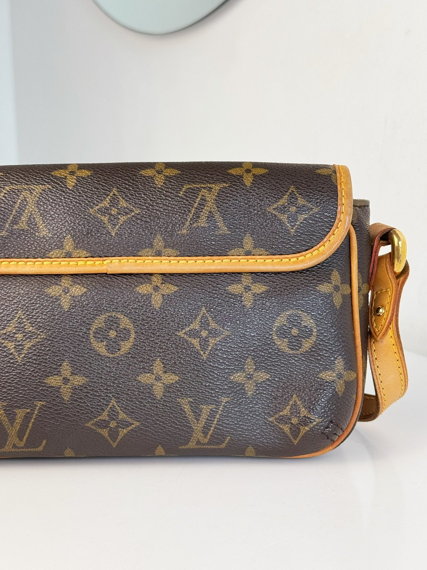 Louis Vuitton Vintage Tikal Shoulder Bag