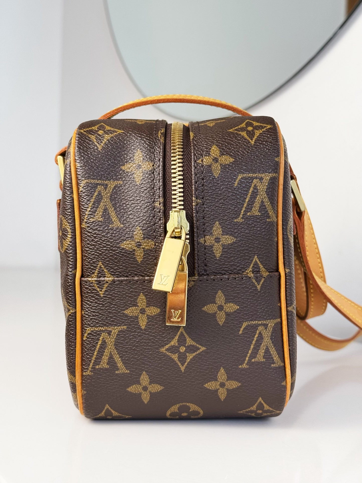 Louis Vuitton Vintage Cite MM Shoulder Bag