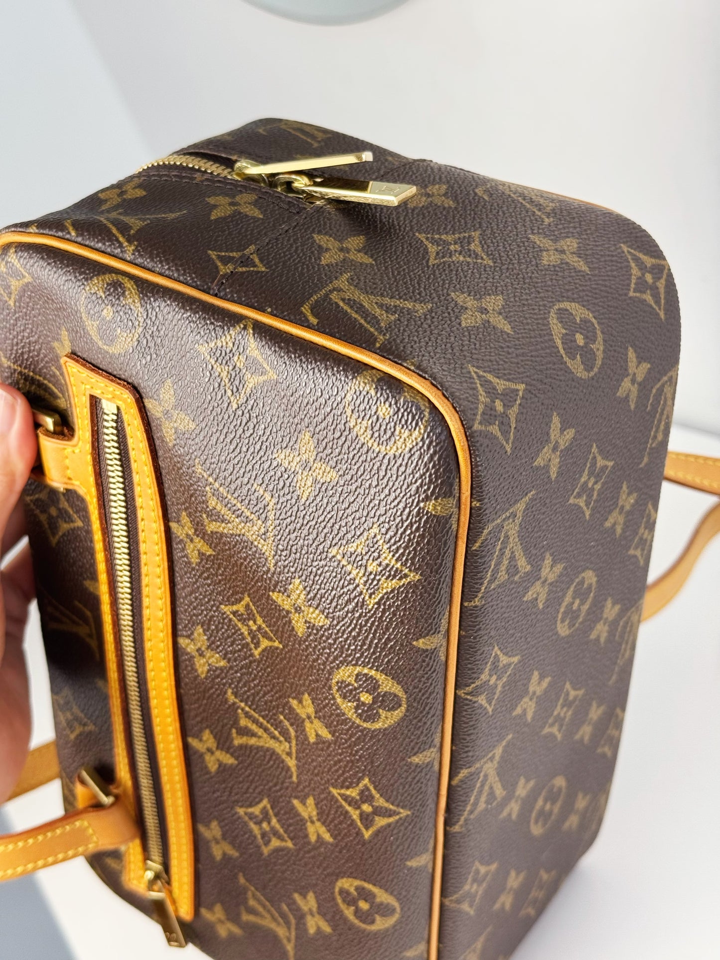 Louis Vuitton Vintage Cite MM Shoulder Bag