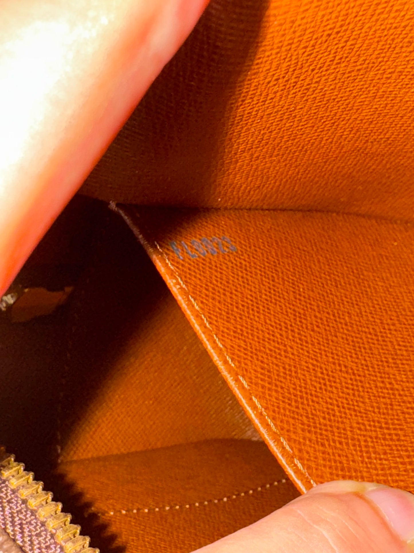 Louis Vuitton Vintage Cite MM Shoulder Bag