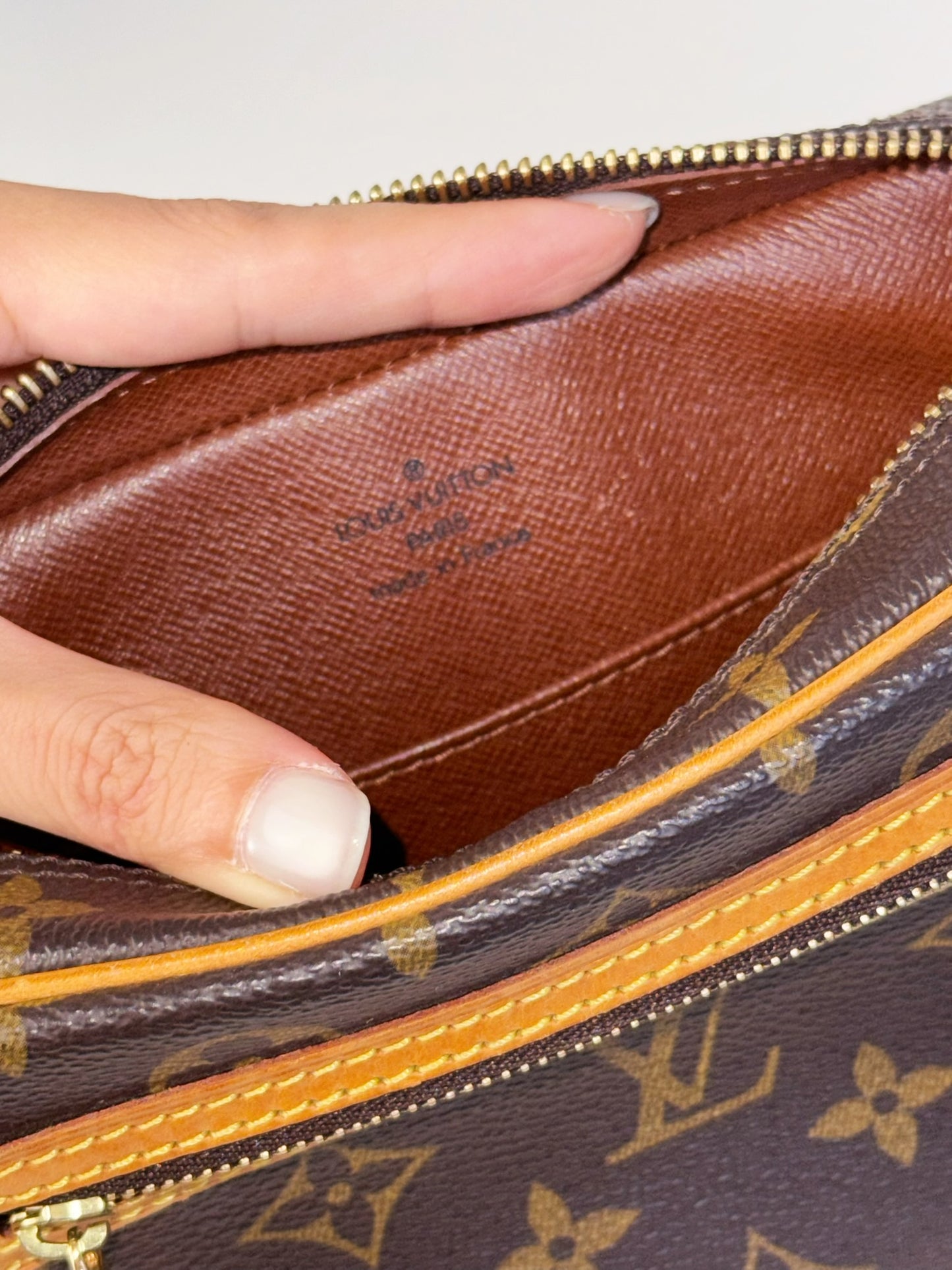 Louis Vuitton Vintage Cite PM Shoulder Bag