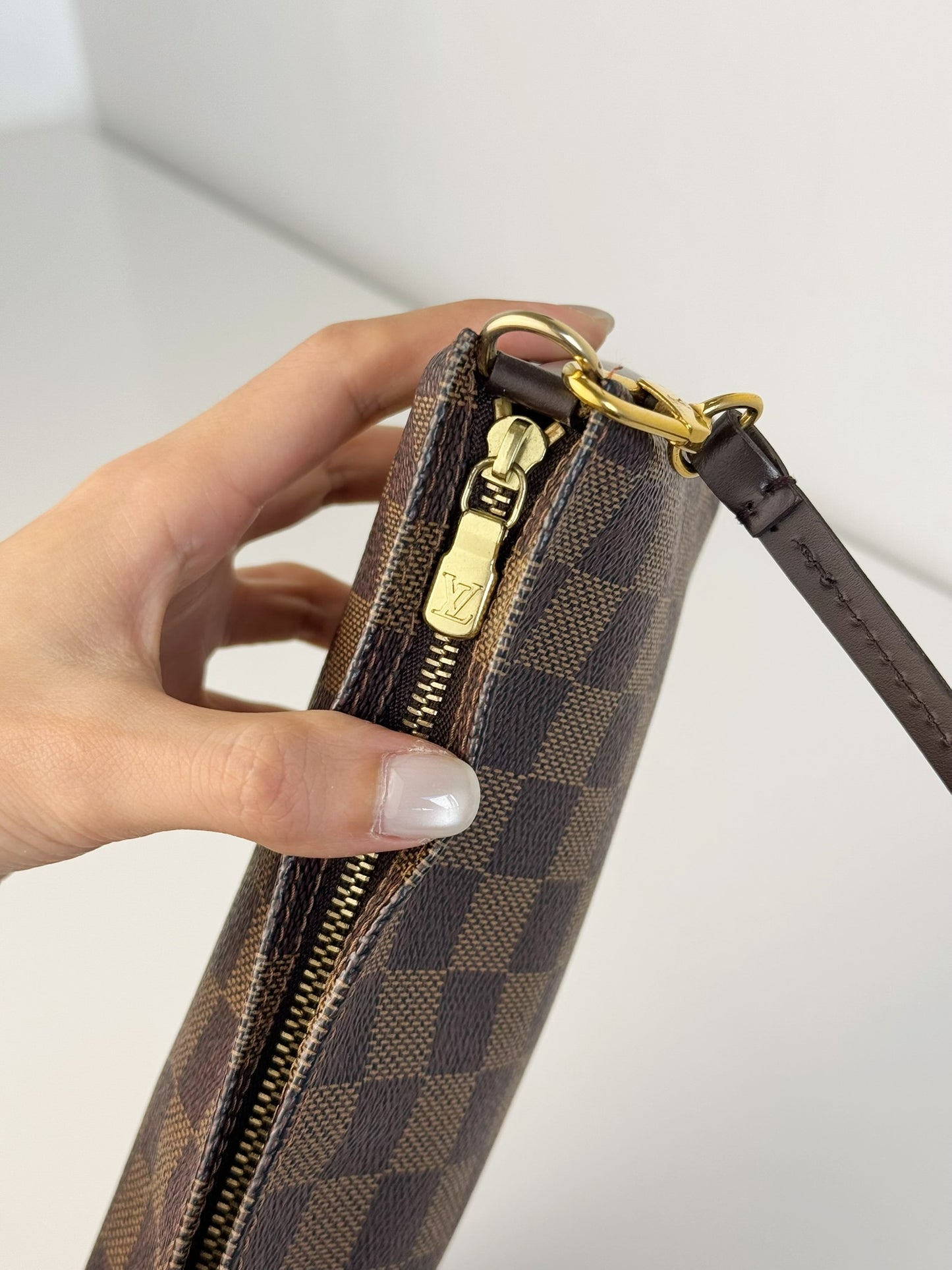 Louis Vuitton Vintage Damier Navona Shoulder Crossbody Bag