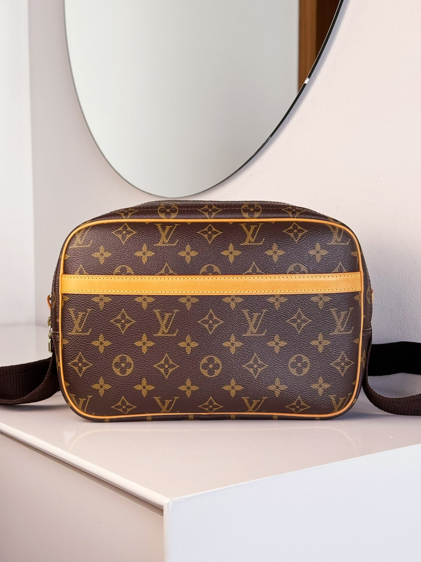 Louis Vuitton Vintage Reporter Shoulder Crossbody Bag