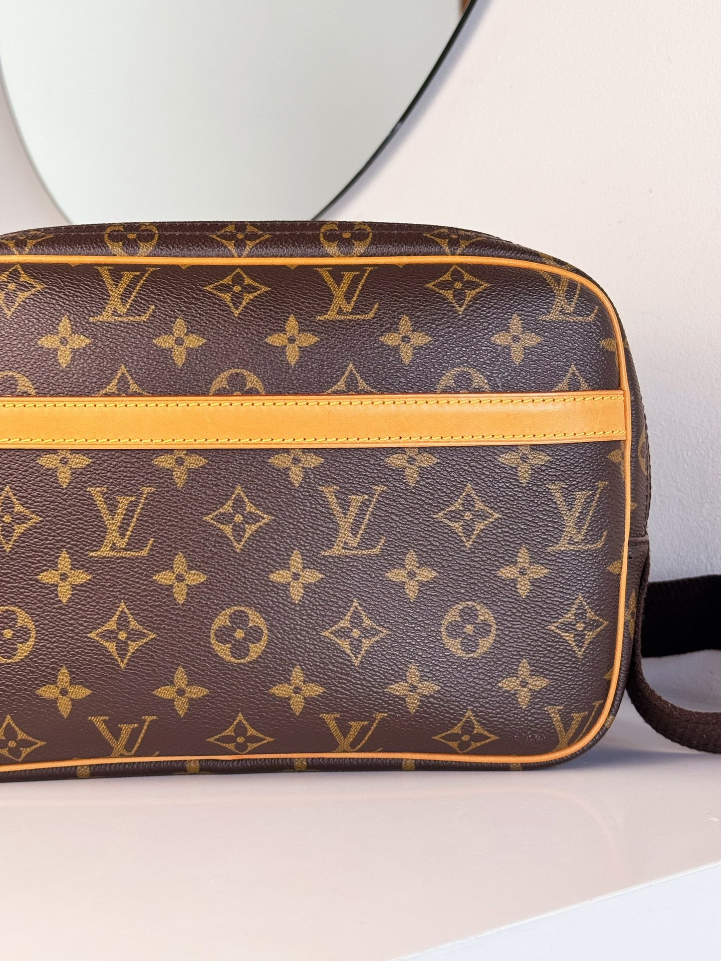 Louis Vuitton Vintage Reporter Shoulder Crossbody Bag
