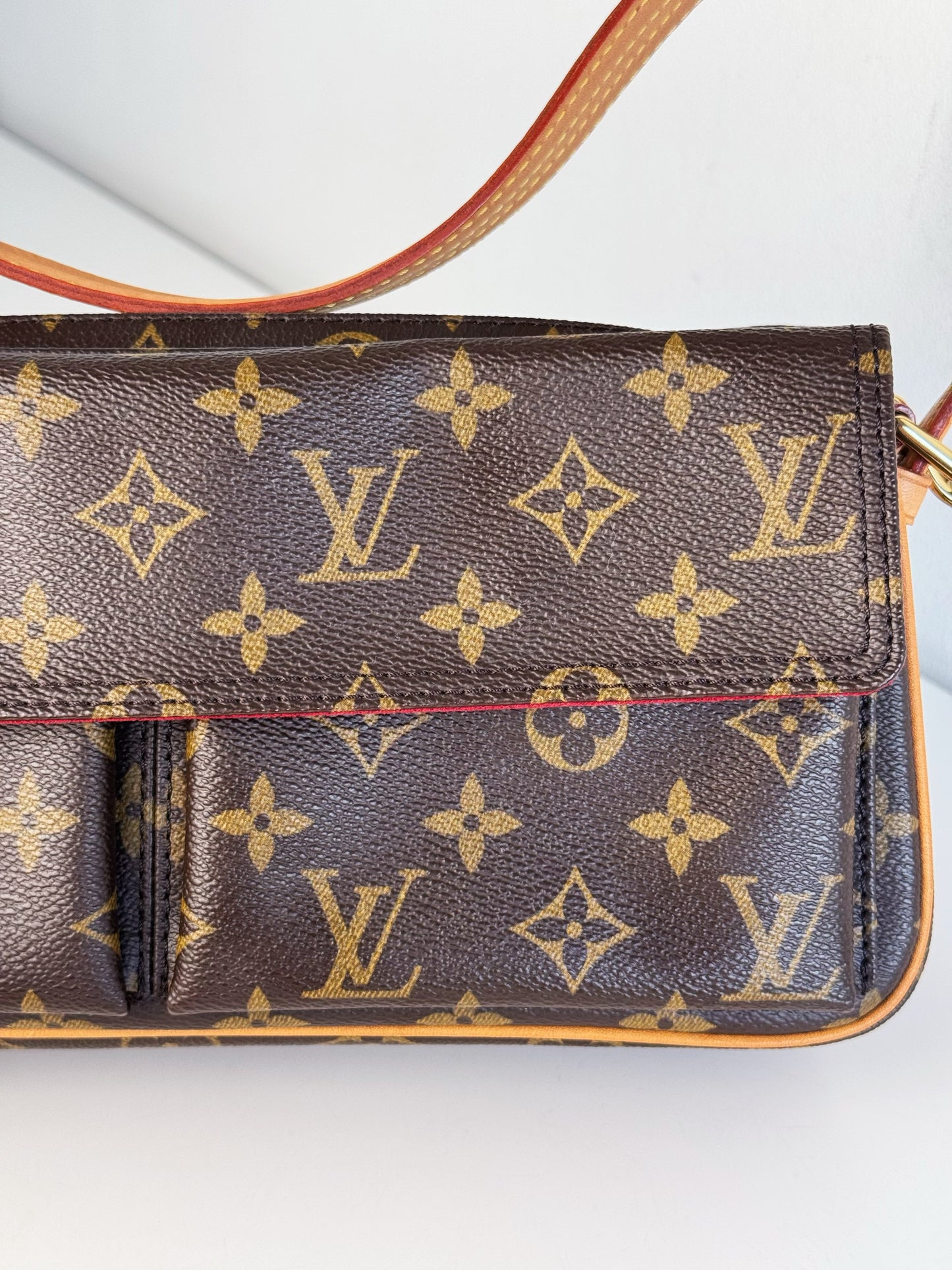 Louis Vuitton Viva Cite MM Shoulder Crossbody Bag
