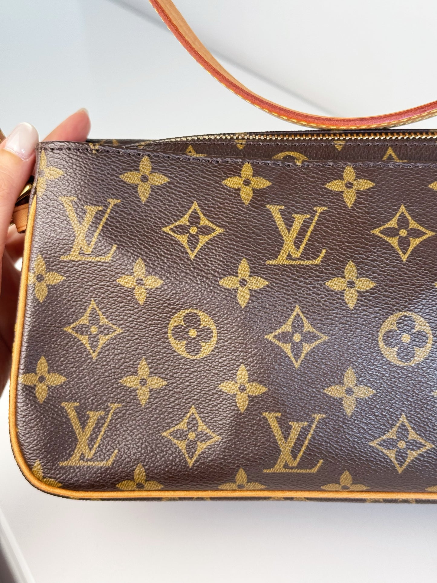 Louis Vuitton Viva Cite MM Shoulder Crossbody Bag