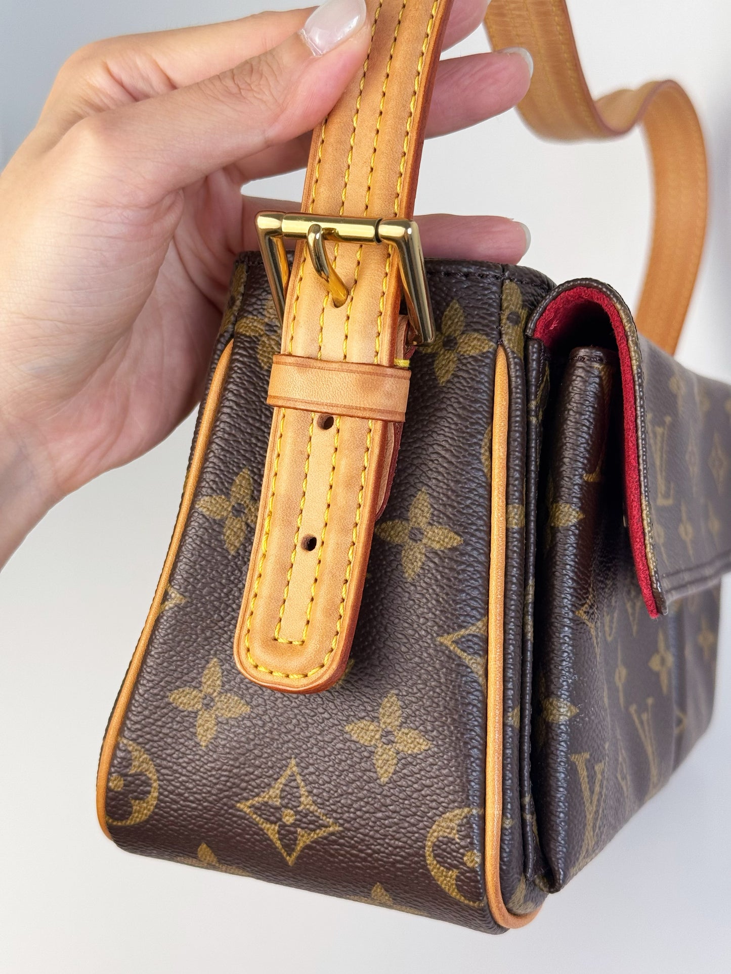 Louis Vuitton Viva Cite MM Shoulder Crossbody Bag