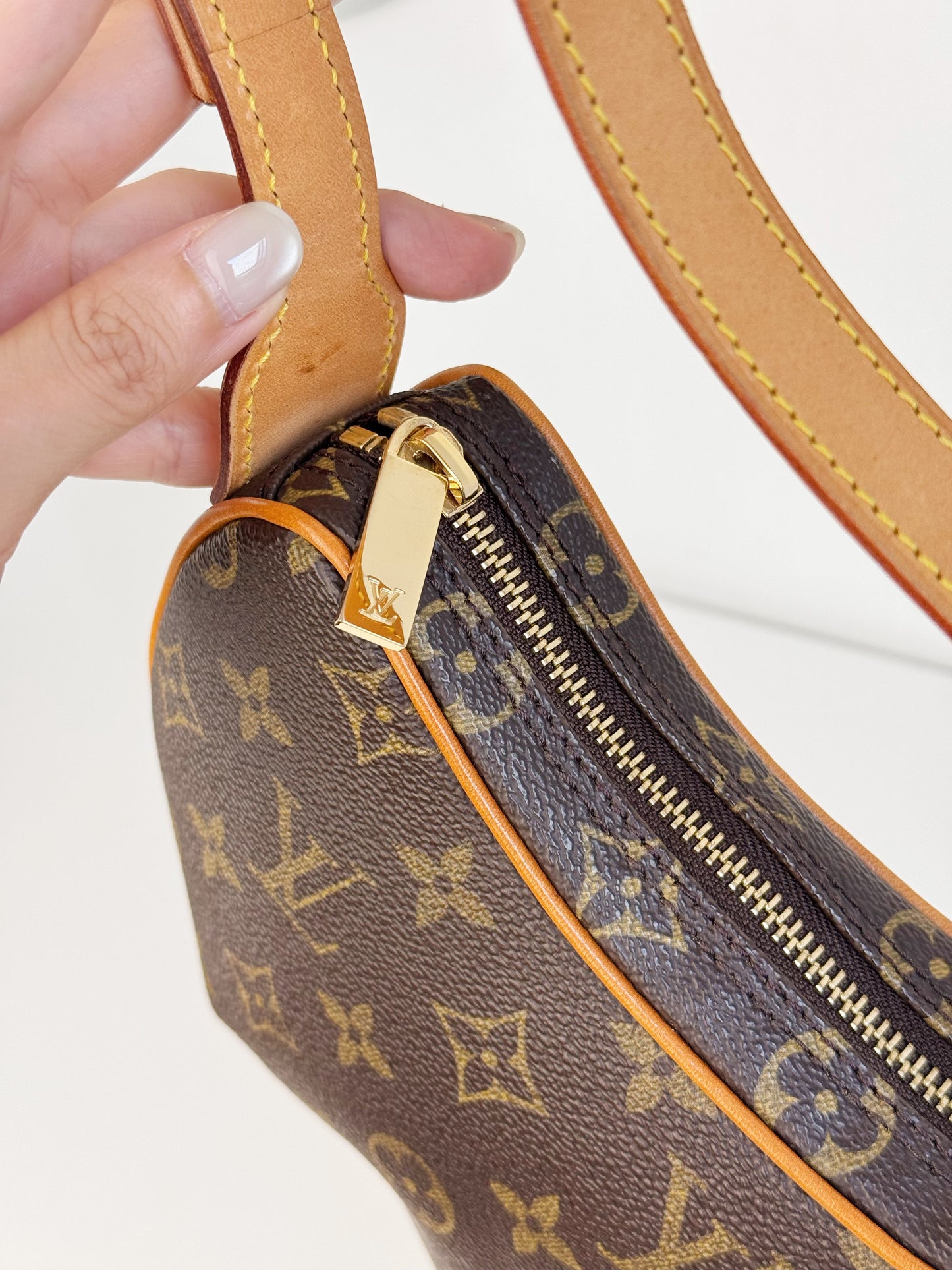 Louis Vuitton Vintage Croissant PM Shoulder Bag