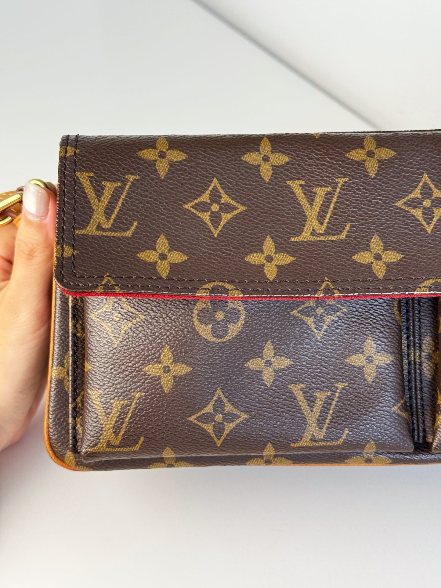 Louis Vuitton Viva Cite MM Shoulder Crossbody Bag