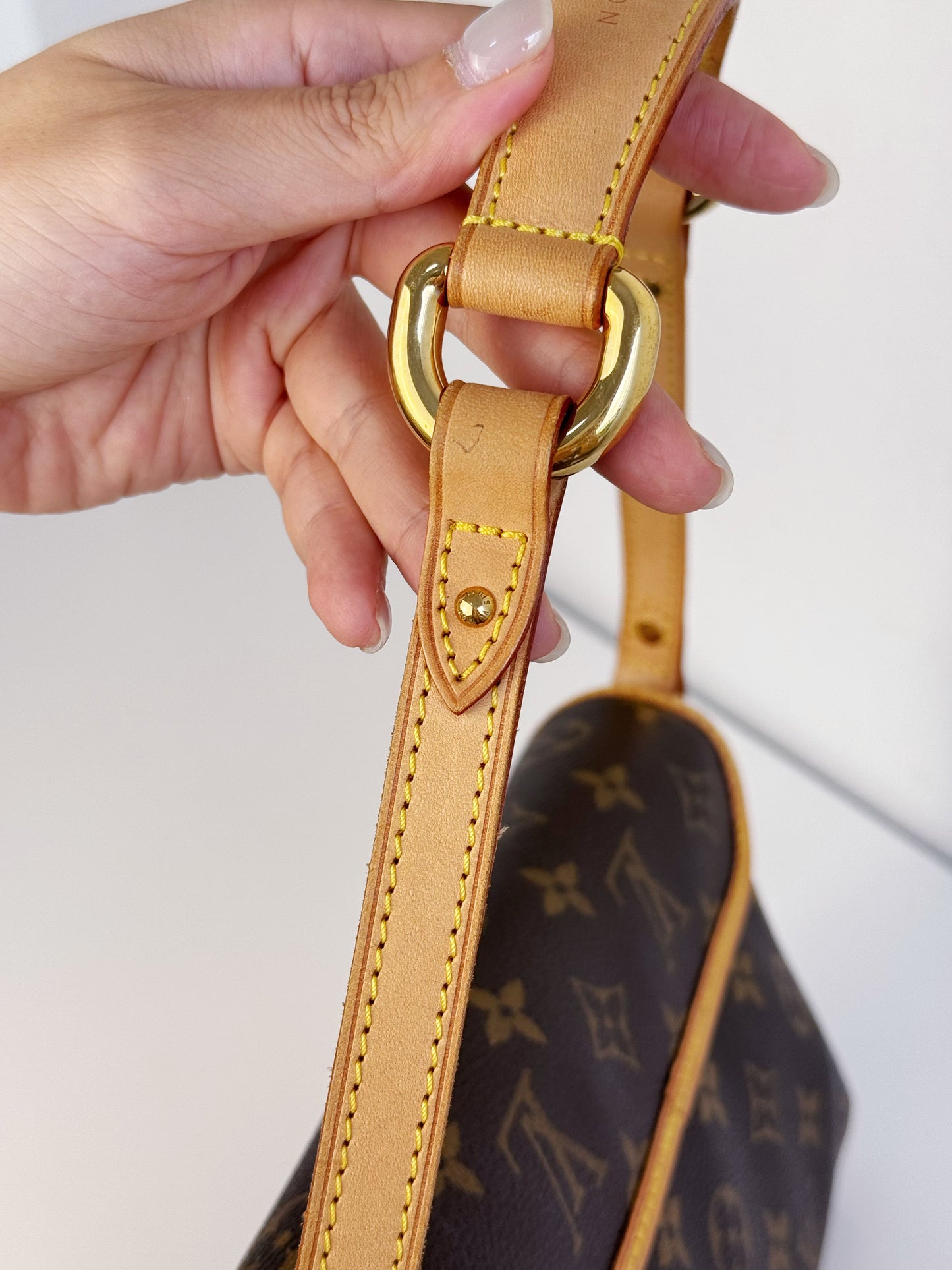 Louis Vuitton Vintage Tikal Shoulder Bag