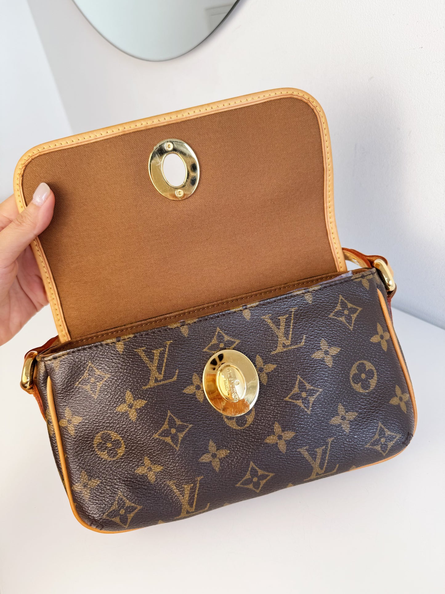 Louis Vuitton Vintage Tikal Shoulder Bag