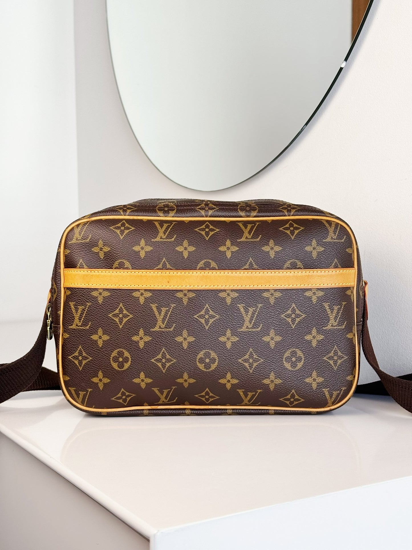 Louis Vuitton Vintage Reporter Shoulder Crossbody Bag