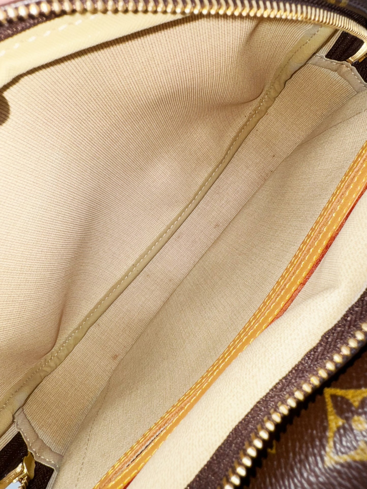 Louis Vuitton Vintage Reporter Shoulder Crossbody Bag