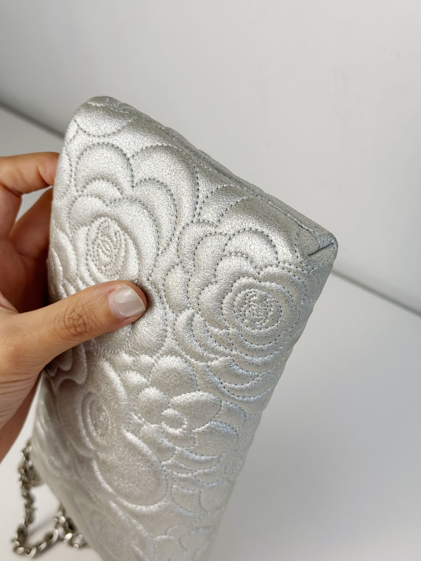 Chanel Silver Camellia Chain Pouch Handbag Shoulder Bag