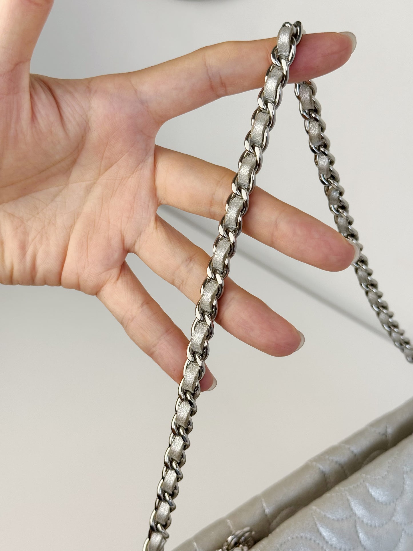 Chanel Silver Camellia Chain Pouch Handbag Shoulder Bag
