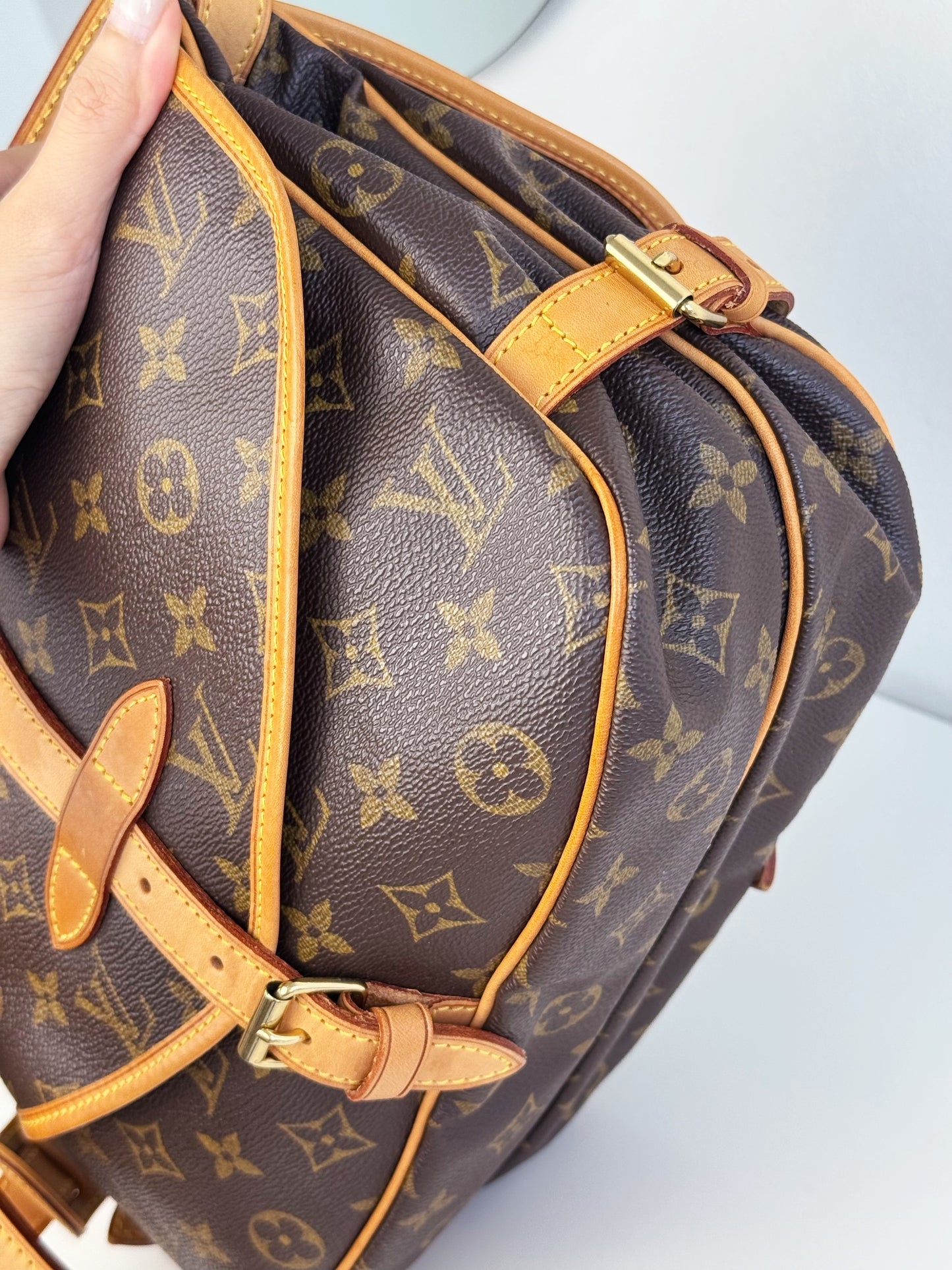 Louis Vuitton Vintage Saumur 30 Shoulder Crossbody Bag