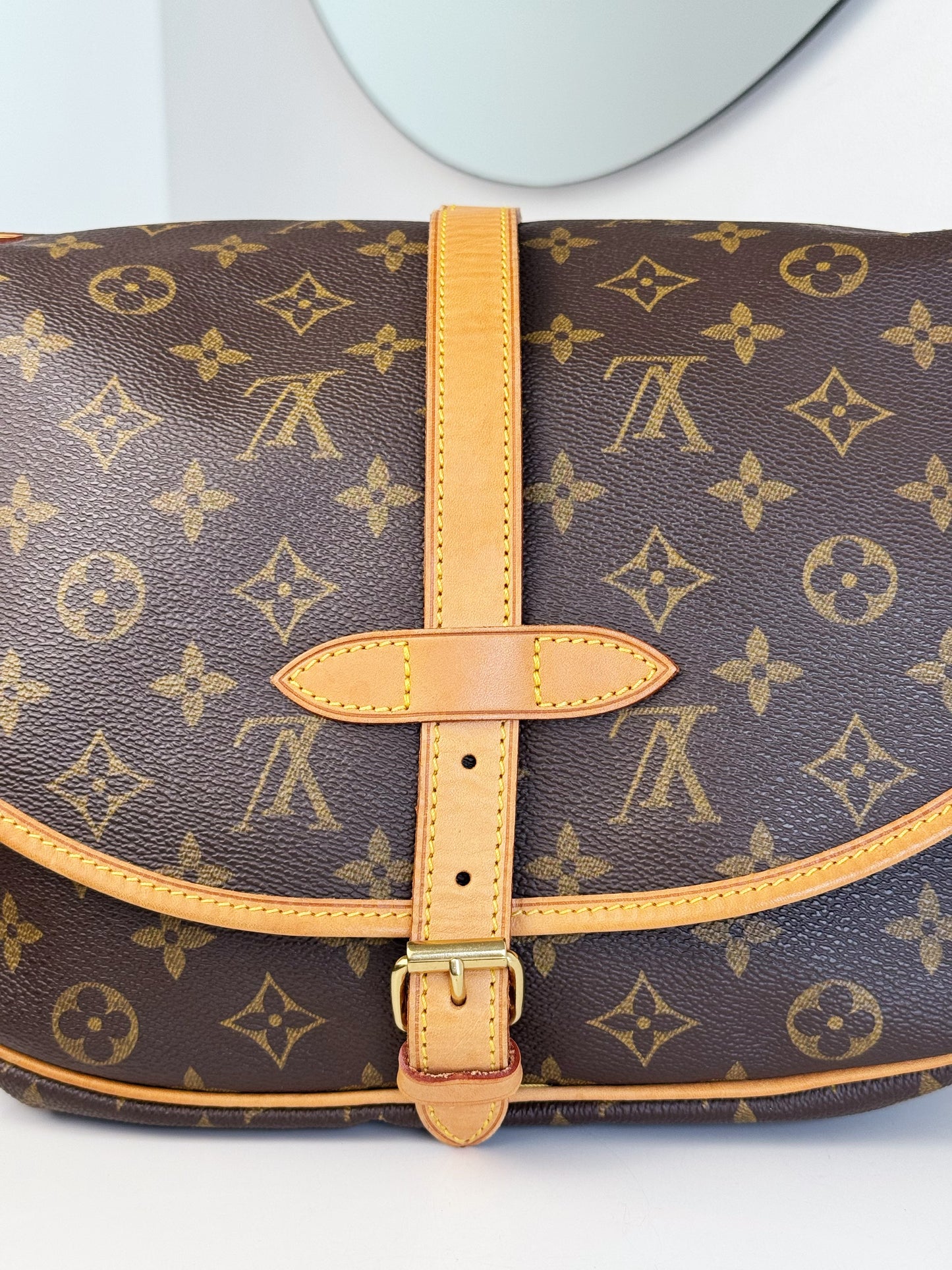 Louis Vuitton Vintage Saumur 30 Shoulder Crossbody Bag