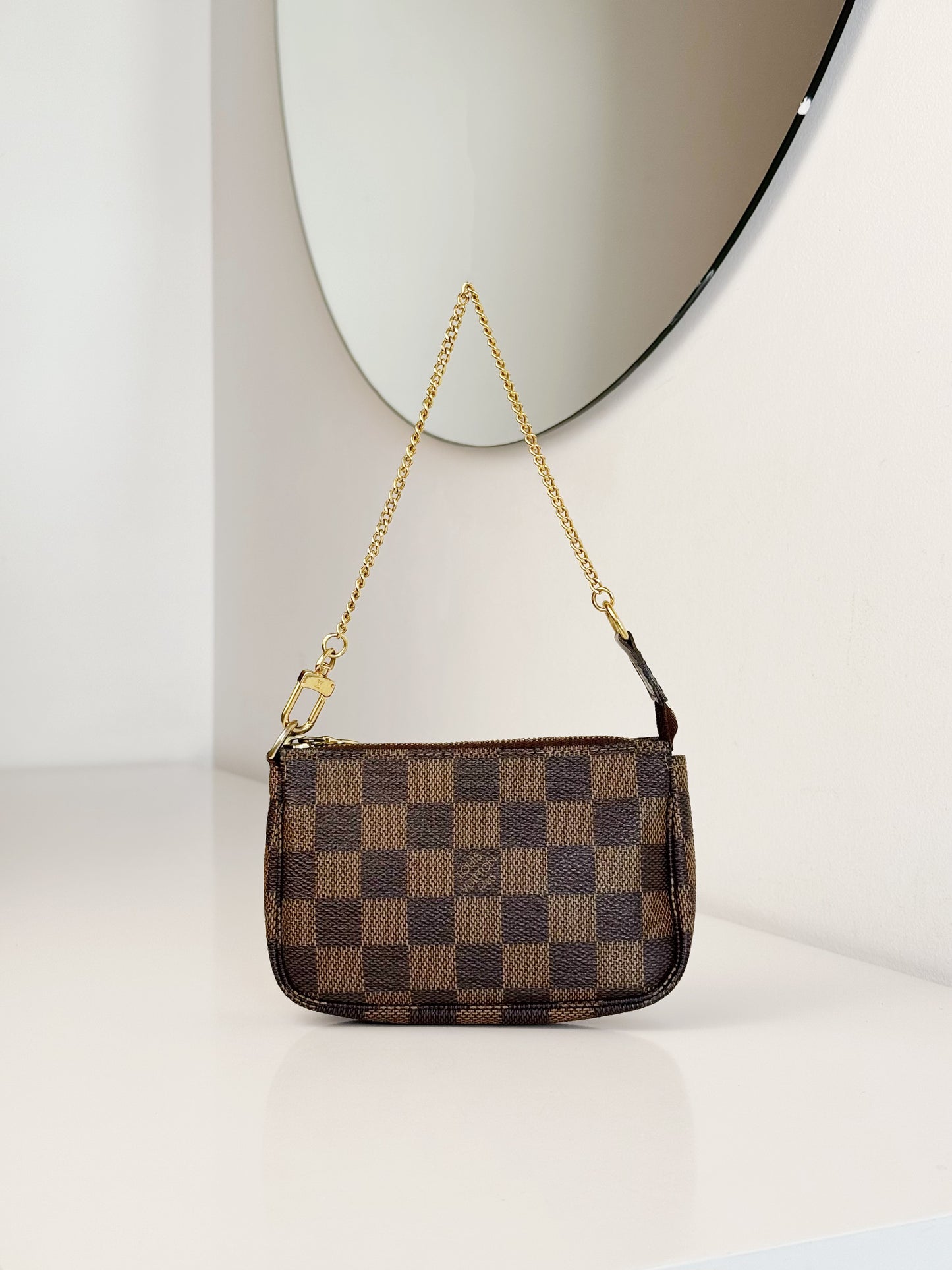 Louis Vuitton Vintage Damier Mini Pochette Accessoires Shoulder Crossbody Bag