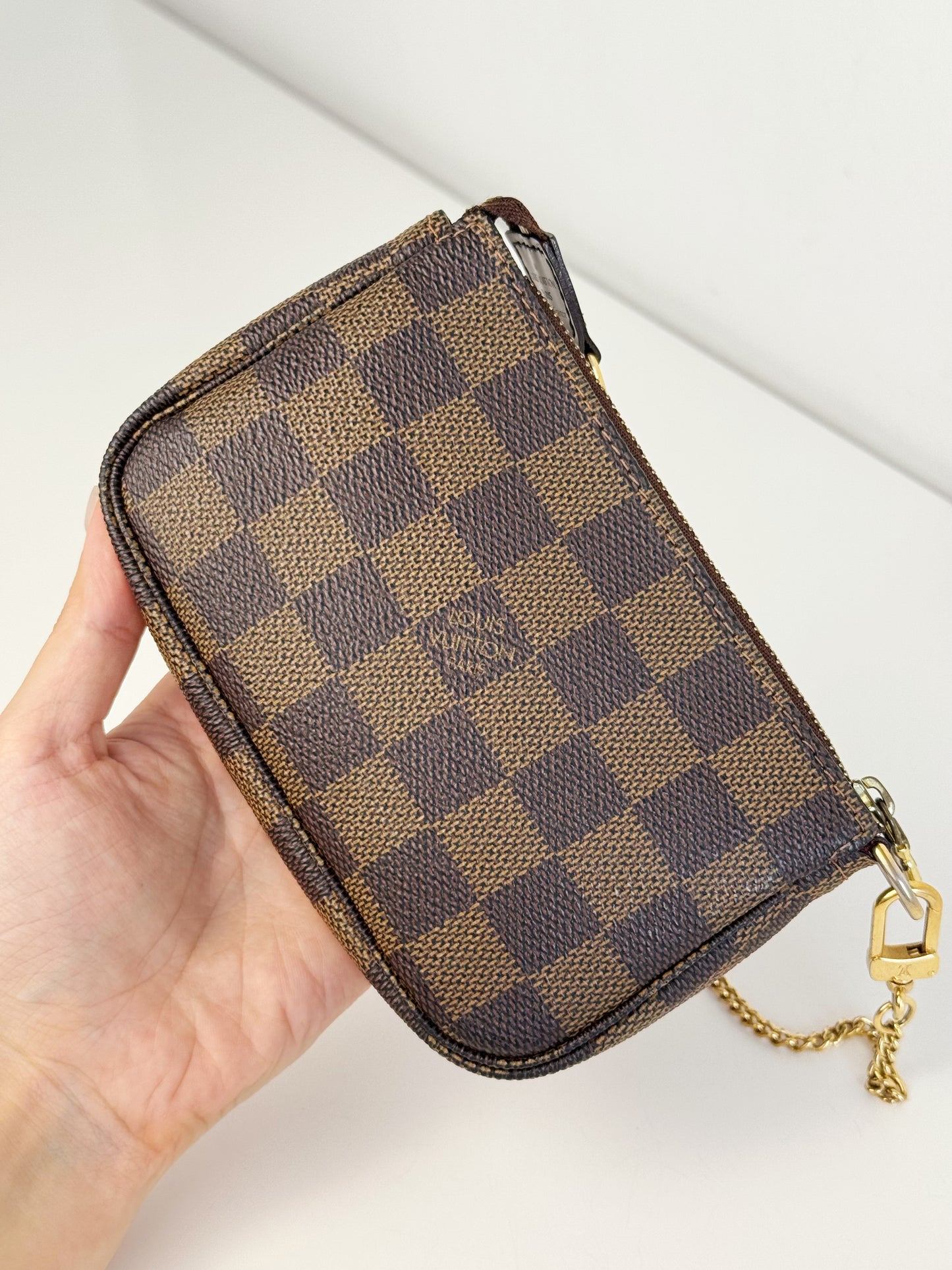 Louis Vuitton Vintage Damier Mini Pochette Accessoires Shoulder Crossbody Bag