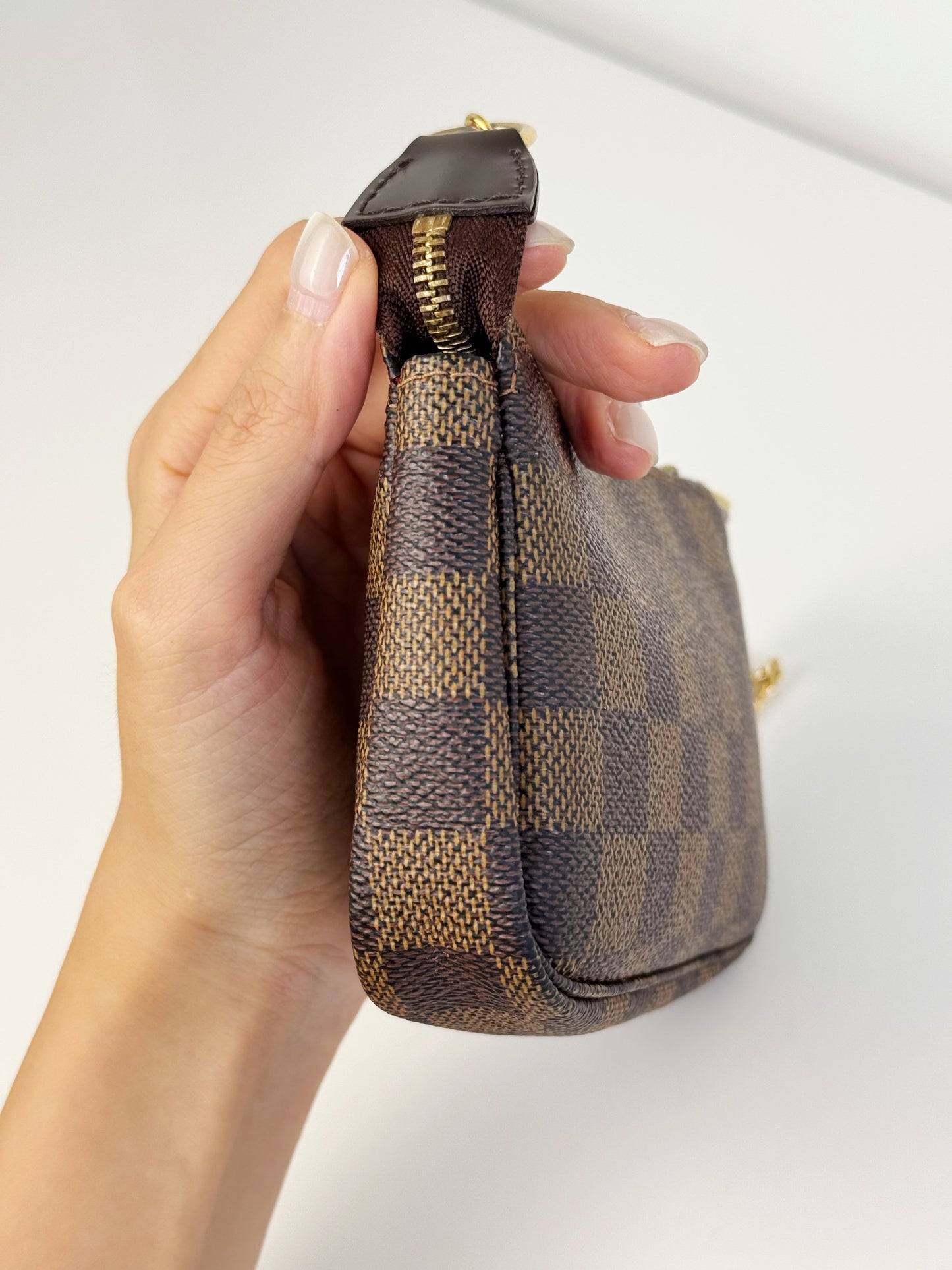 Louis Vuitton Vintage Damier Mini Pochette Accessoires Shoulder Crossbody Bag