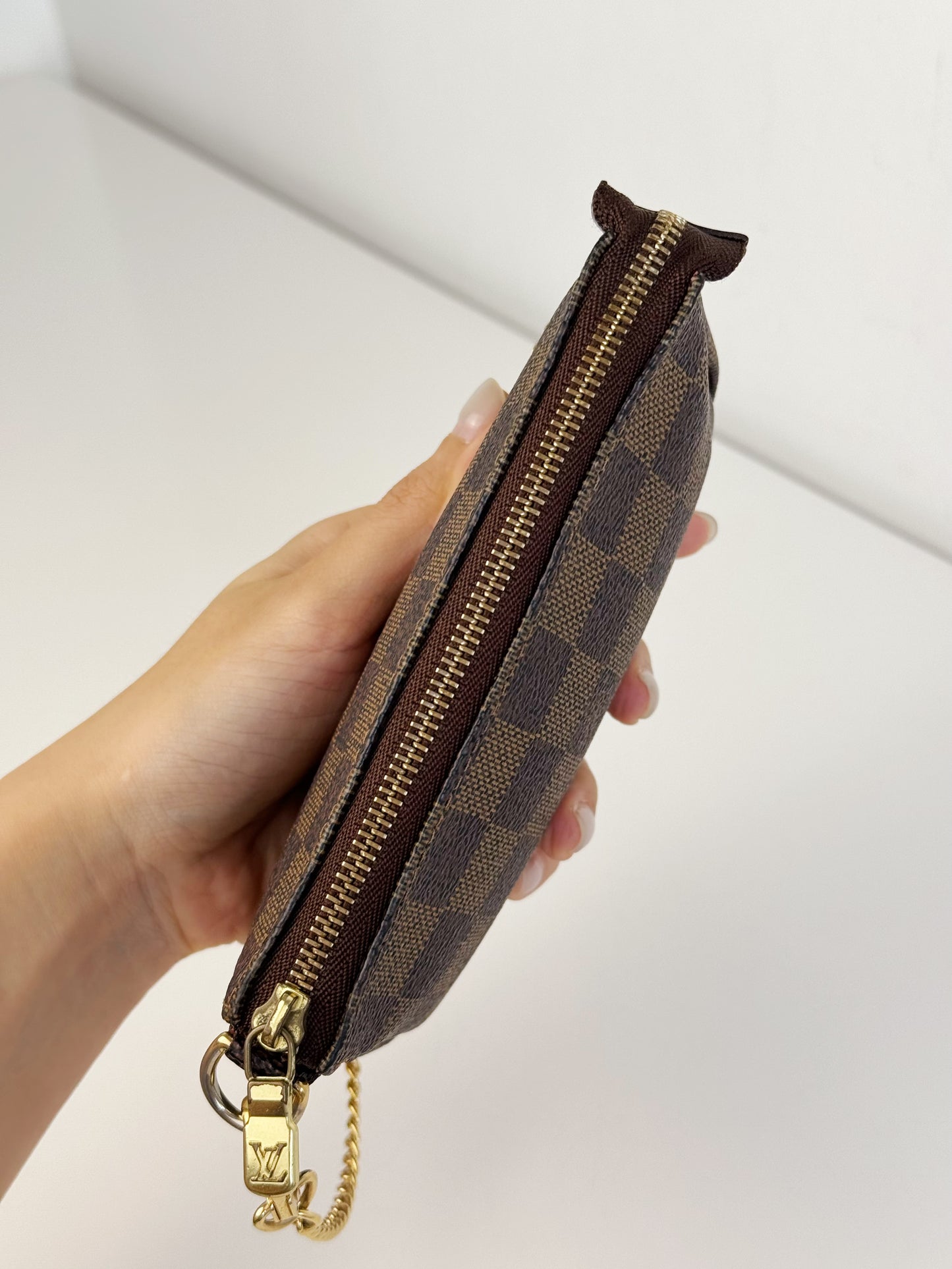 Louis Vuitton Vintage Damier Mini Pochette Accessoires Shoulder Crossbody Bag