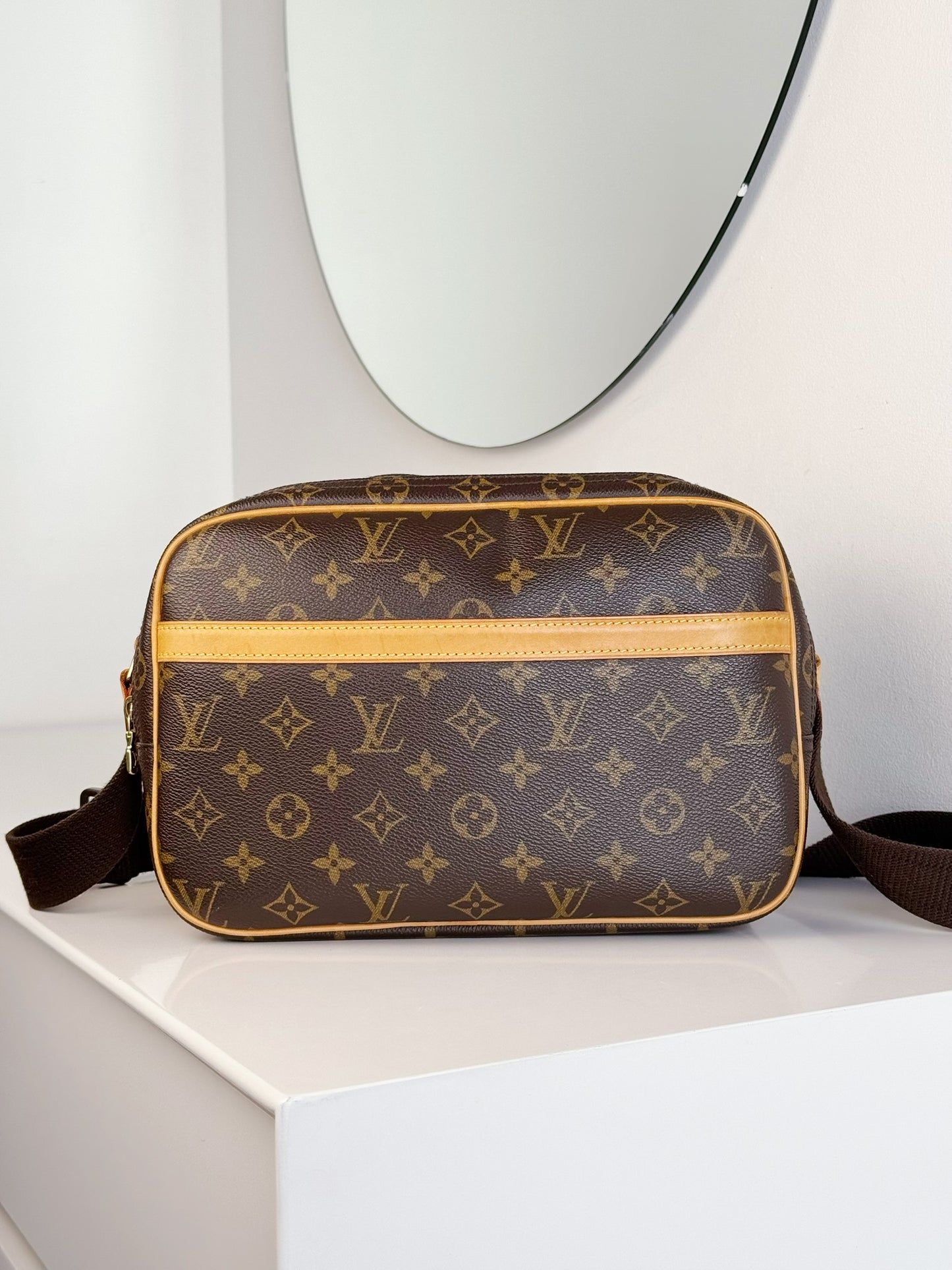 Louis Vuitton Vintage Reporter Shoulder Crossbody Bag