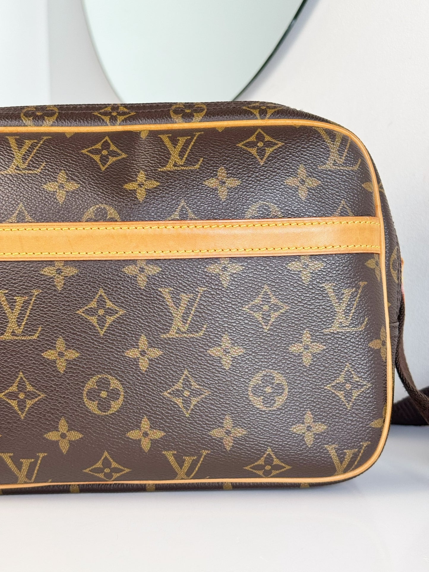 Louis Vuitton Vintage Reporter Shoulder Crossbody Bag