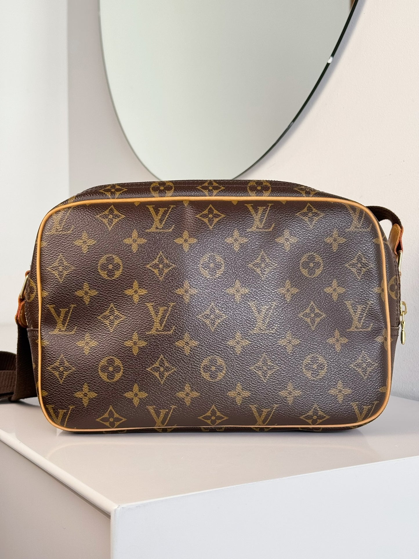 Louis Vuitton Vintage Reporter Shoulder Crossbody Bag