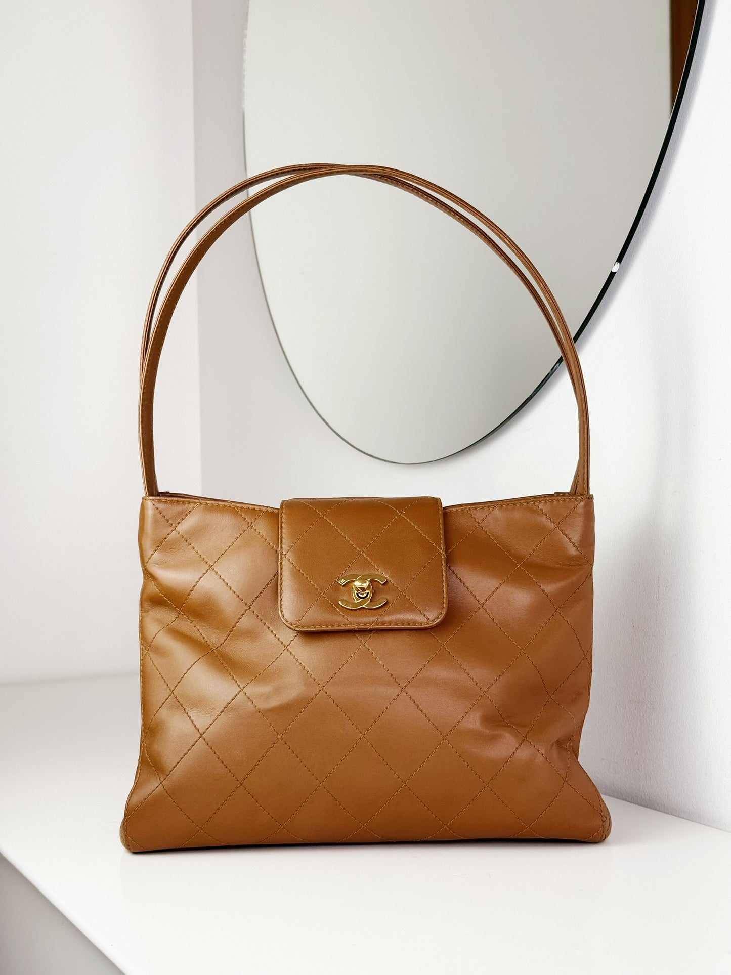 Chanel Vintage Matlasse Turnlock Cocomark Leather Tote Shoulder Bag