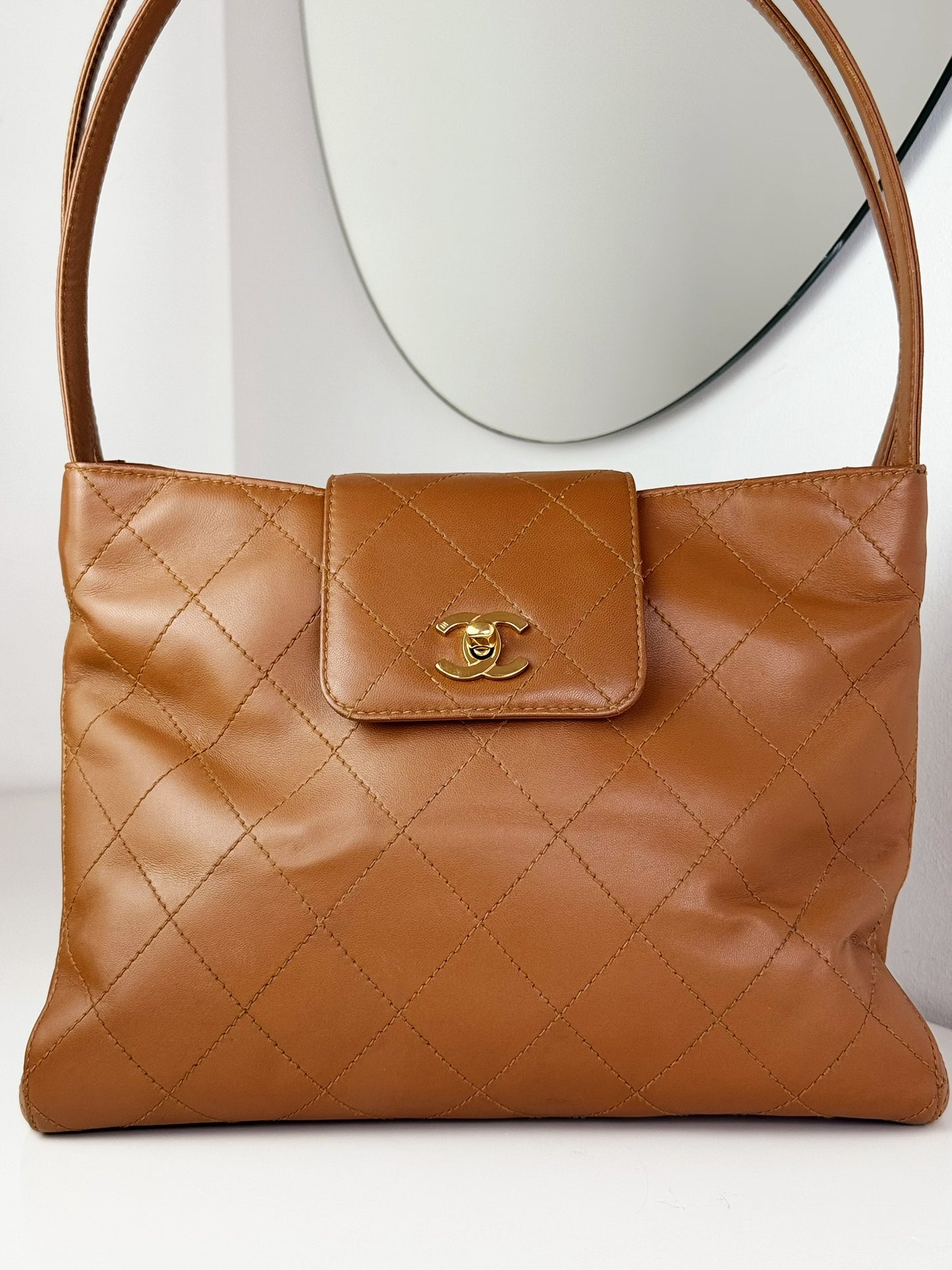 Chanel Vintage Matlasse Turnlock Cocomark Leather Tote Shoulder Bag