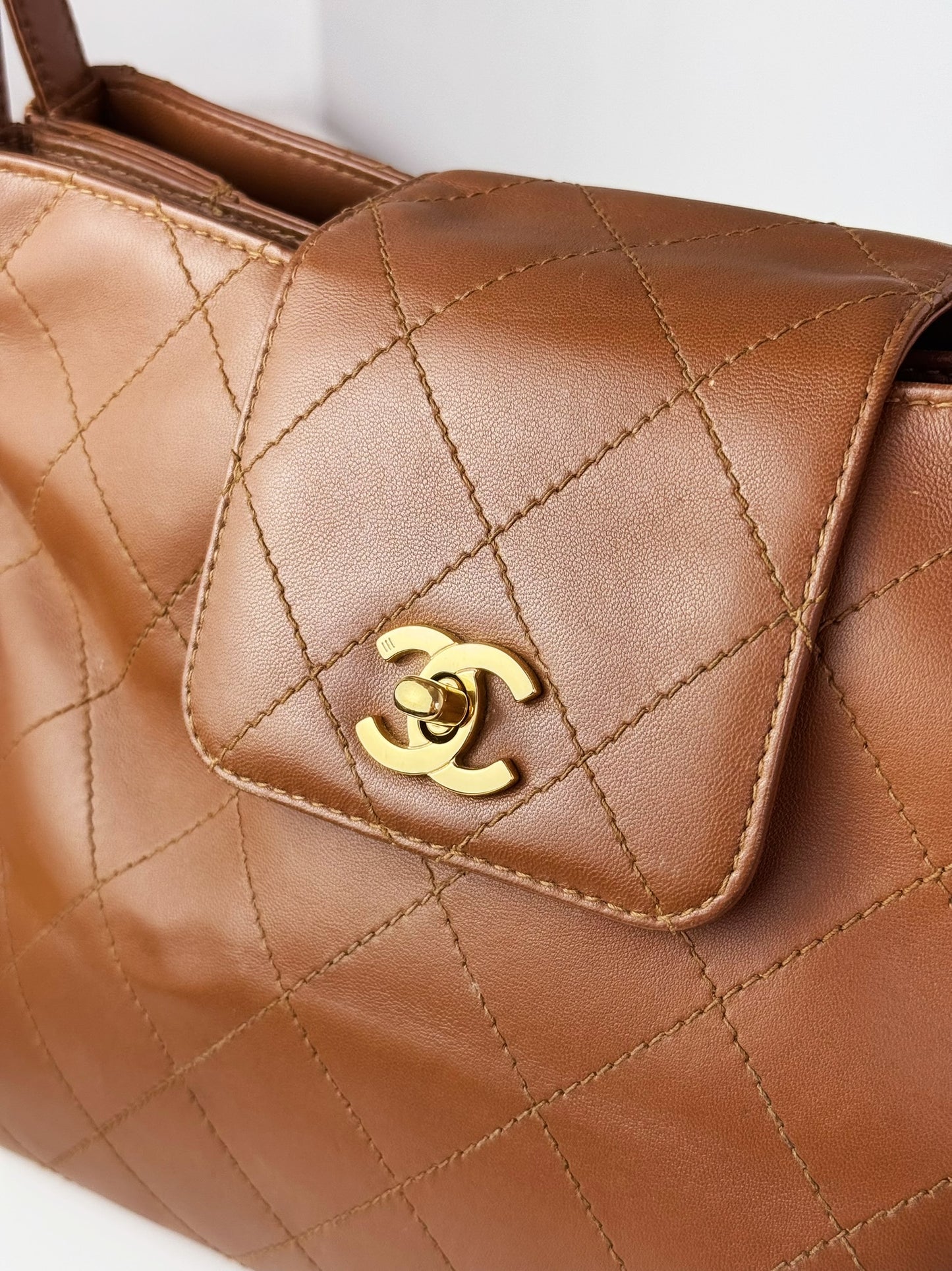 Chanel Vintage Matlasse Turnlock Cocomark Leather Tote Shoulder Bag
