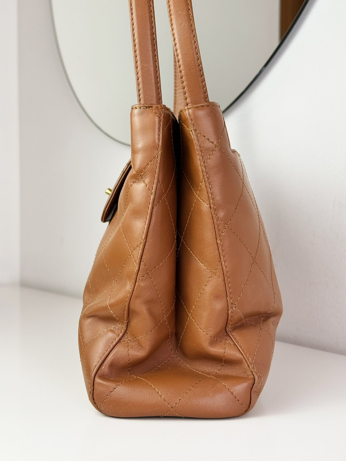 Chanel Vintage Matlasse Turnlock Cocomark Leather Tote Shoulder Bag