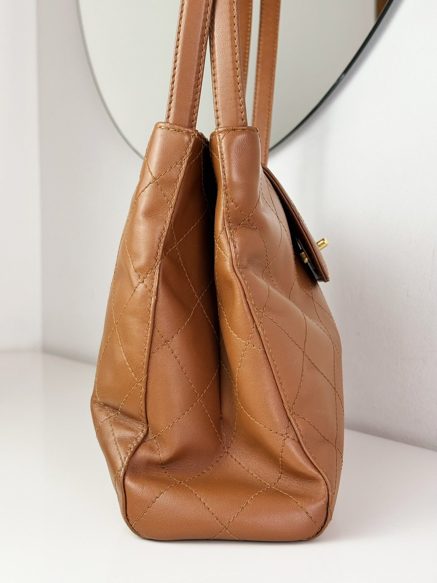 Chanel Vintage Matlasse Turnlock Cocomark Leather Tote Shoulder Bag