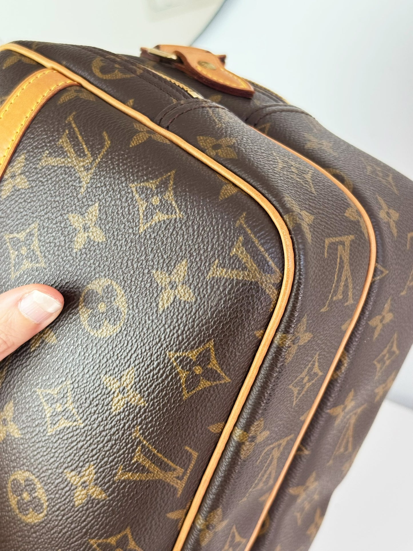 Louis Vuitton Vintage Reporter Shoulder Crossbody Bag
