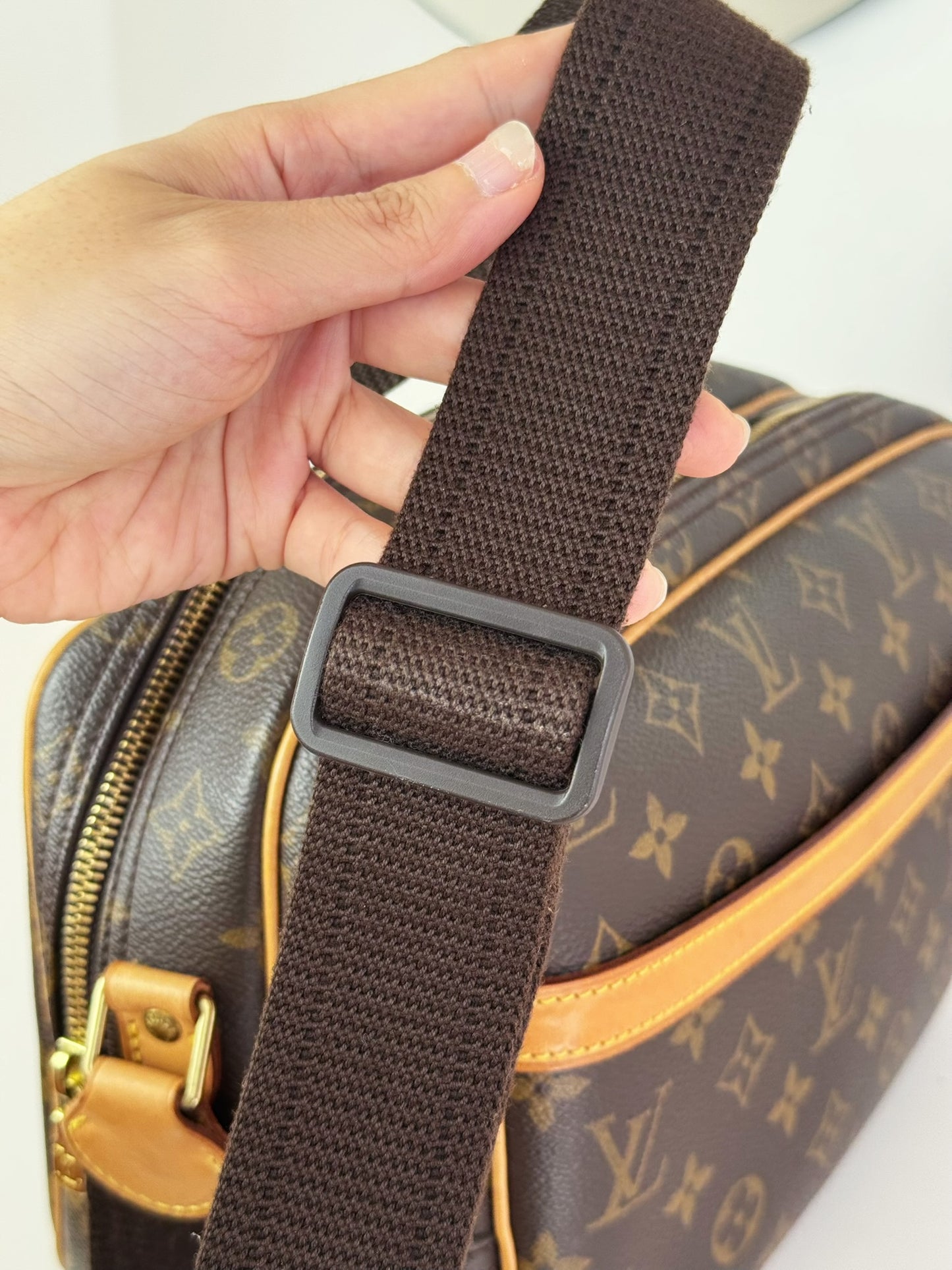 Louis Vuitton Vintage Reporter Shoulder Crossbody Bag