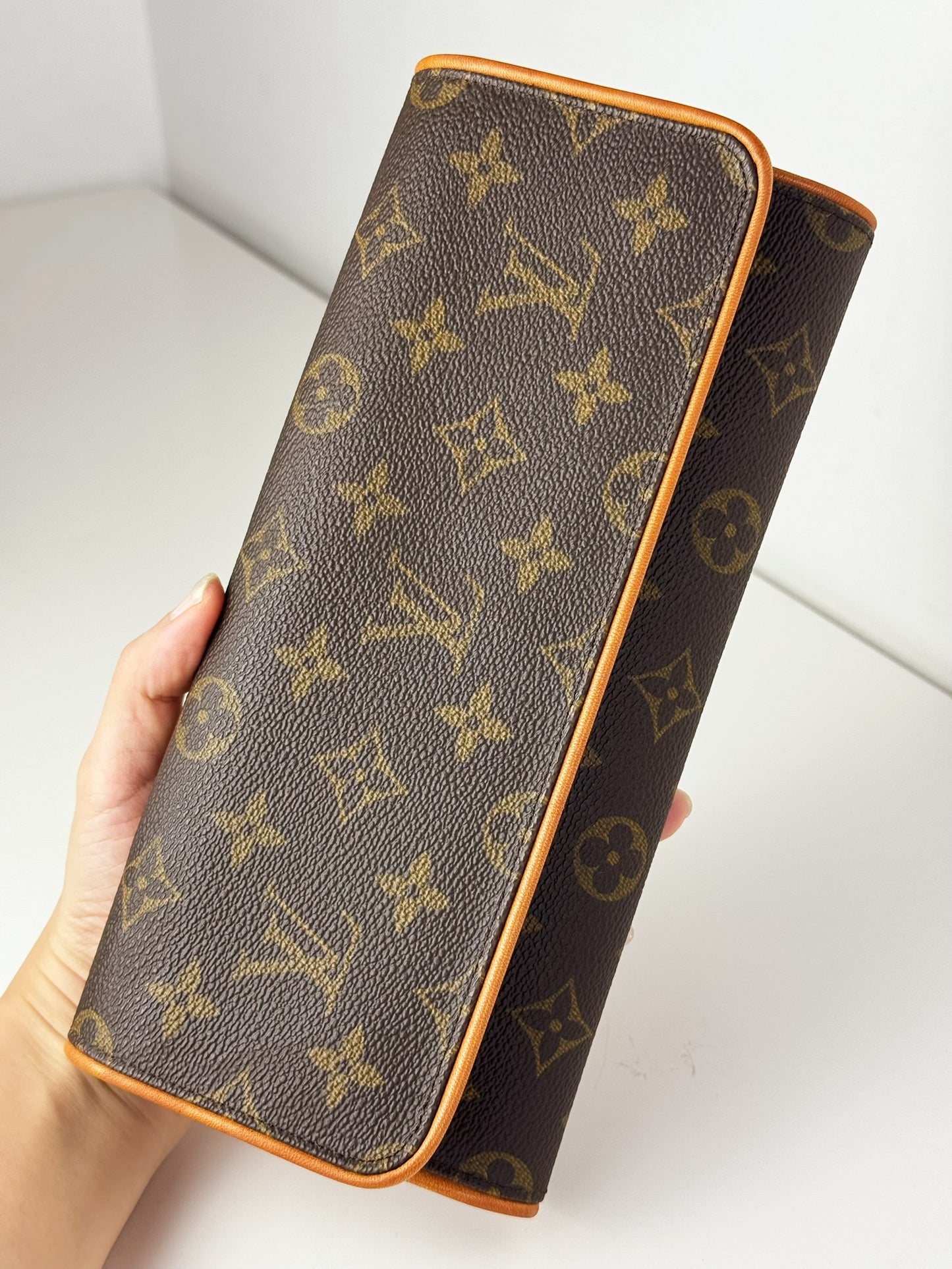 Louis Vuitton Vintage Twin Pochette GM Crossbody Shoulder Bag