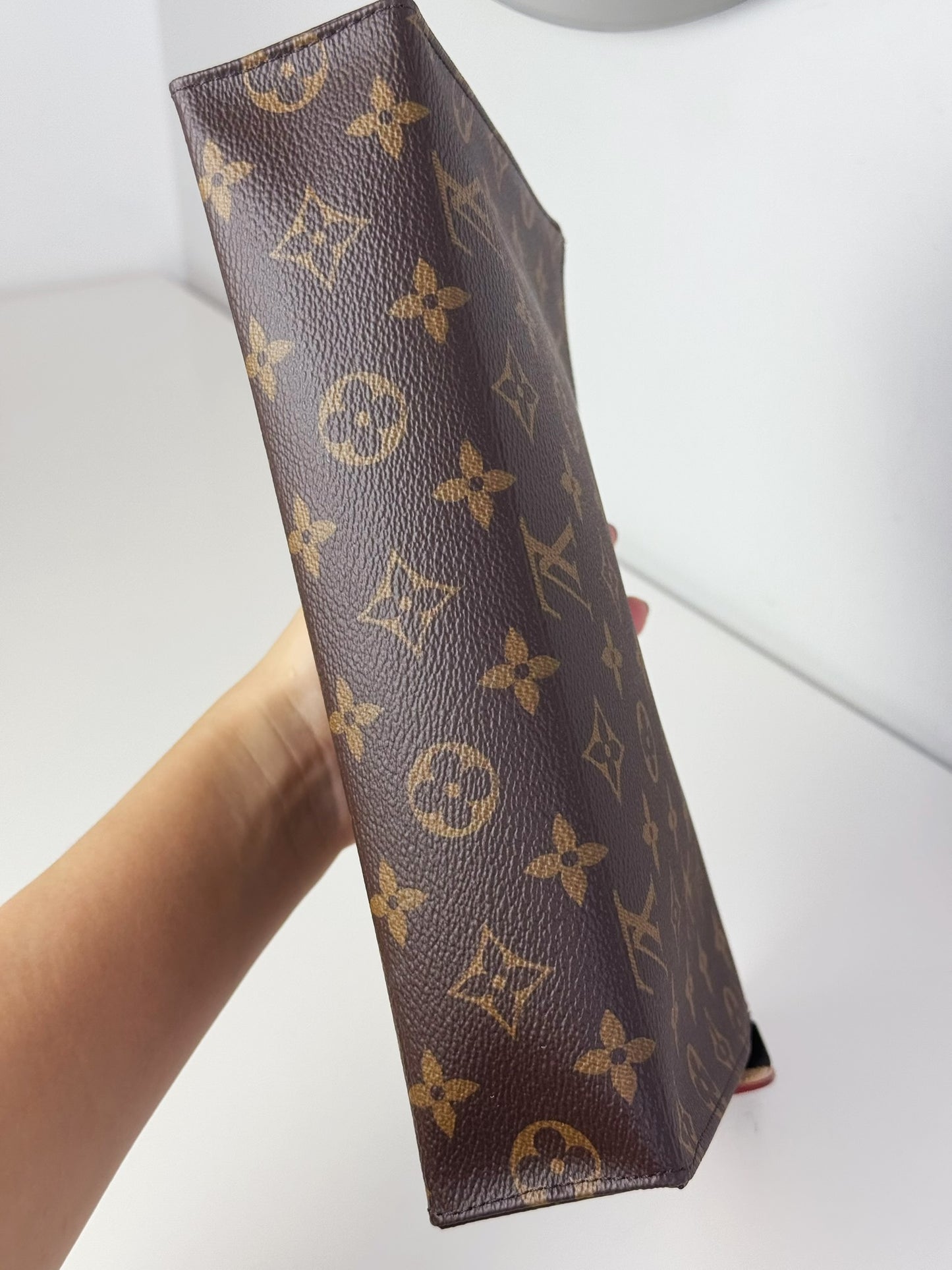 Louis Vuitton Vintage Toiletry 26 Handbag Crossbody Bag (RFID)