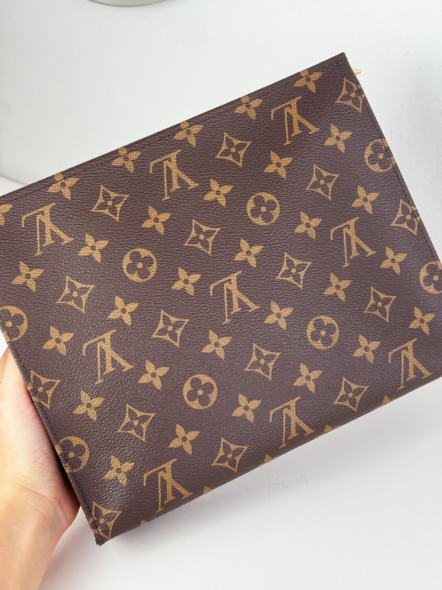 Louis Vuitton Vintage Toiletry 26 Handbag Crossbody Bag (RFID)