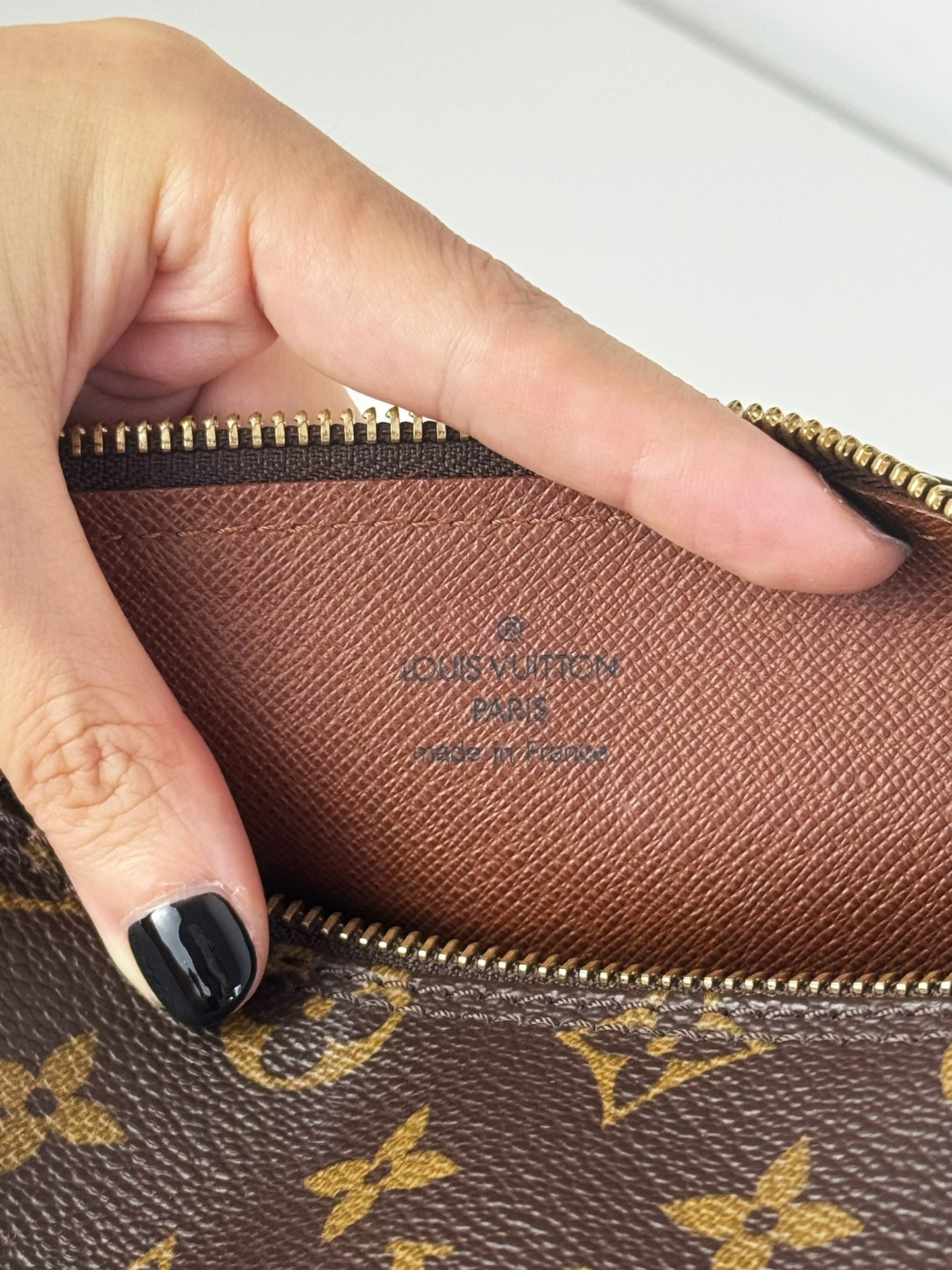 Louis Vuitton Vintage Papillon 26 Handbag Crossbody Bag