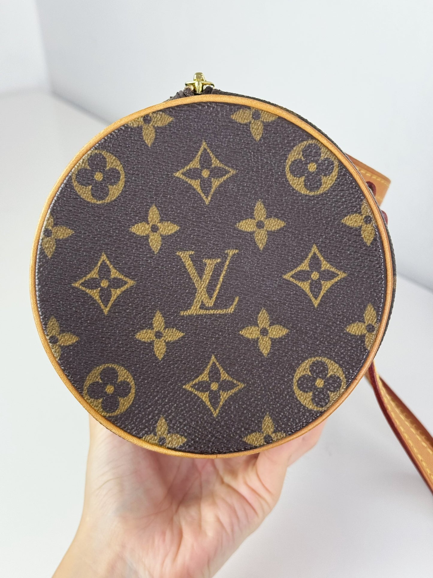 Louis Vuitton Vintage Papillon 26 Handbag Crossbody Bag