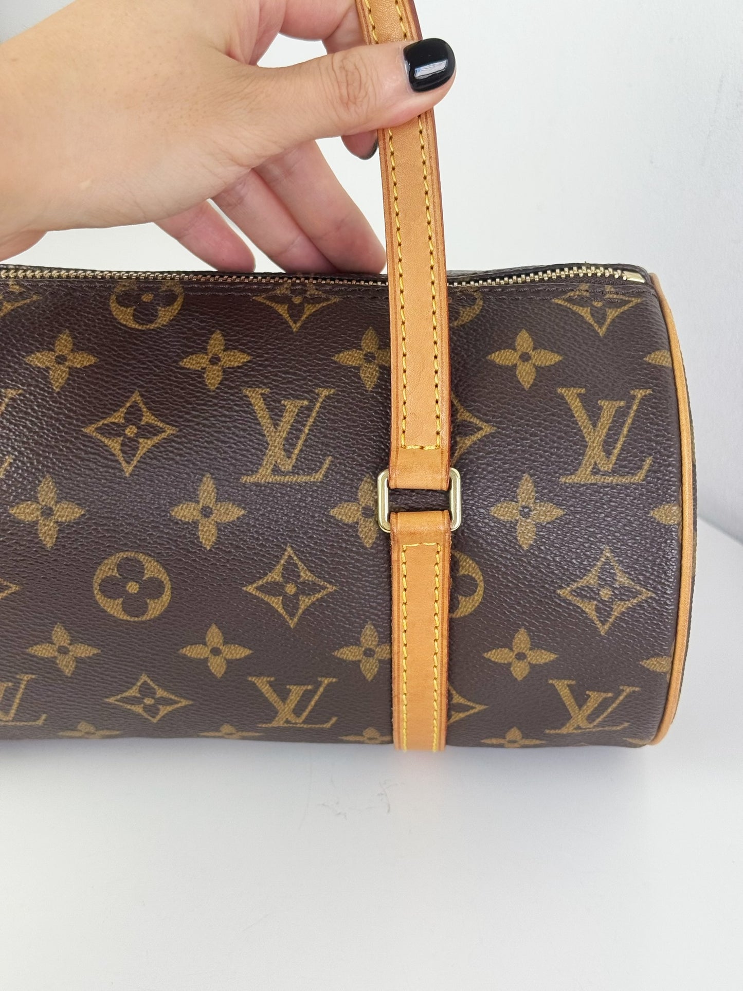 Louis Vuitton Vintage Papillon 26 Handbag Crossbody Bag