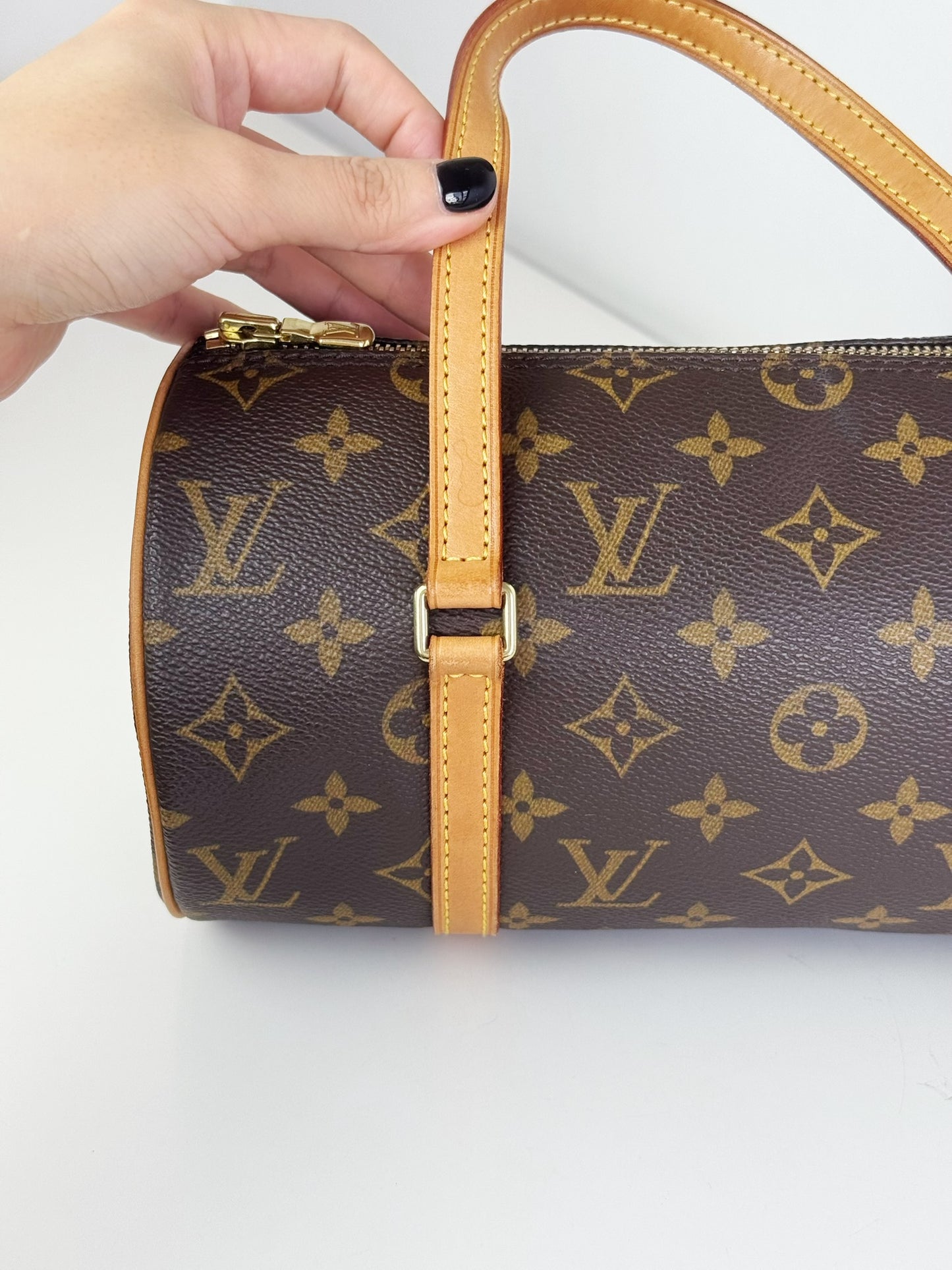 Louis Vuitton Vintage Papillon 26 Handbag Crossbody Bag