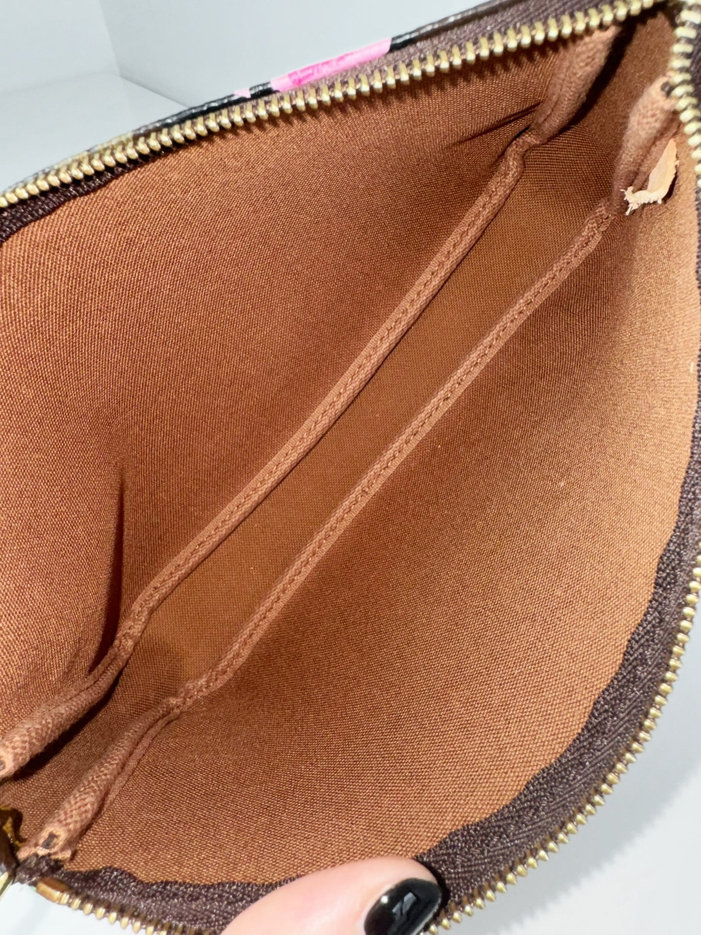 Louis Vuitton Vintage Limited Edition Rose Pochette Accessoires Shoulder Crossbody Bag