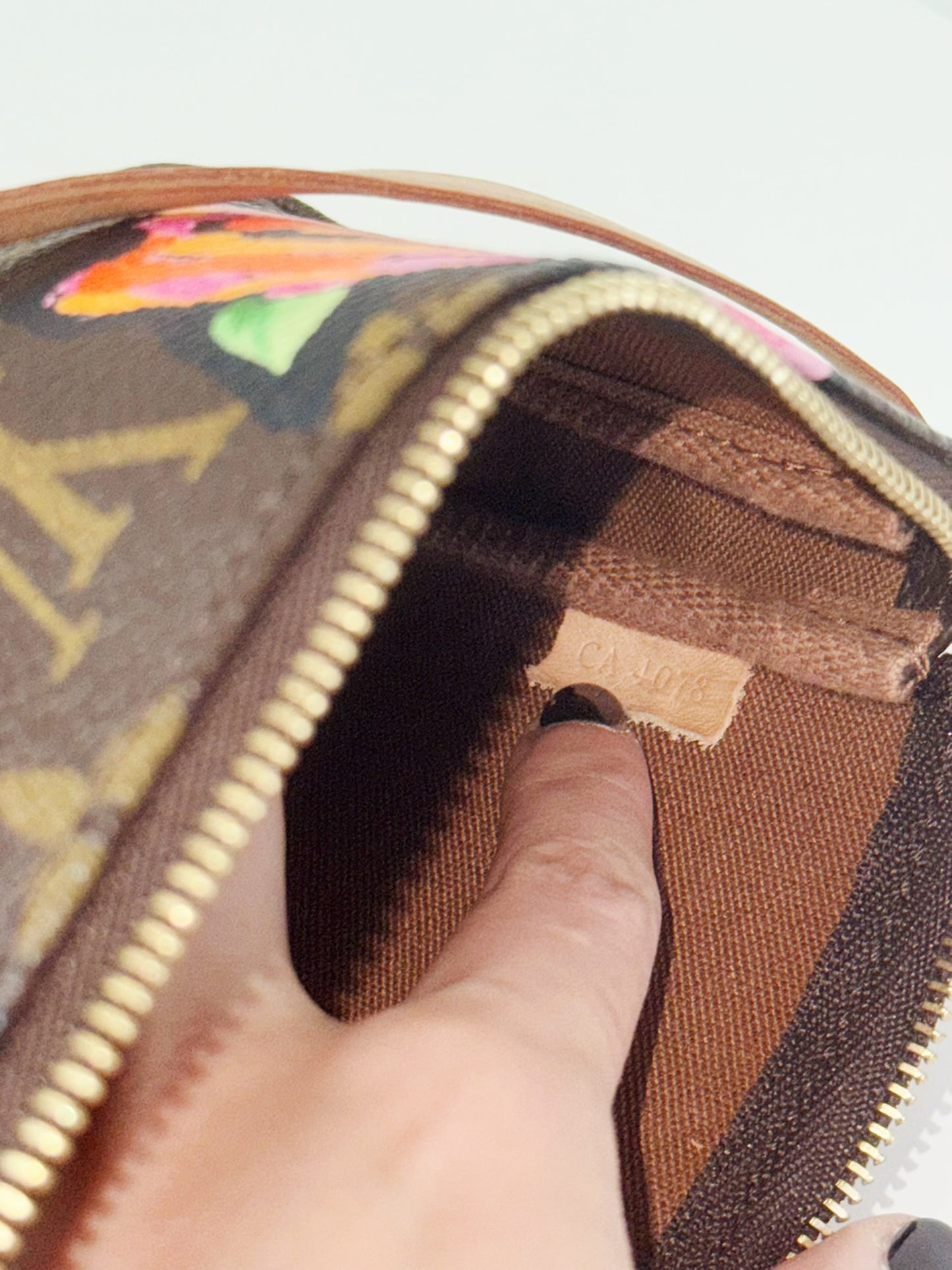 Louis Vuitton Vintage Limited Edition Rose Pochette Accessoires Shoulder Crossbody Bag