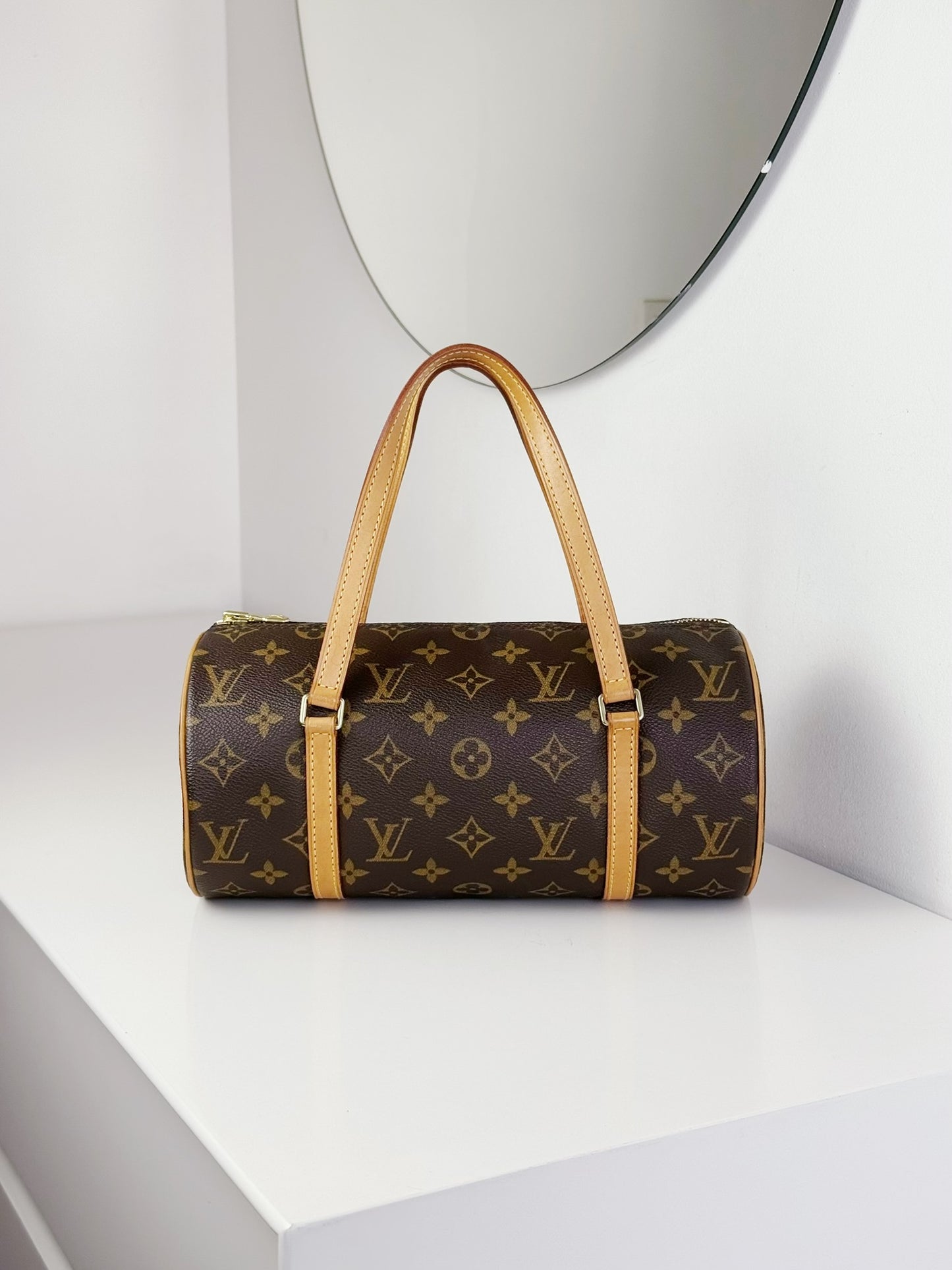 Louis Vuitton Vintage Papillon 26 Handbag Crossbody Bag
